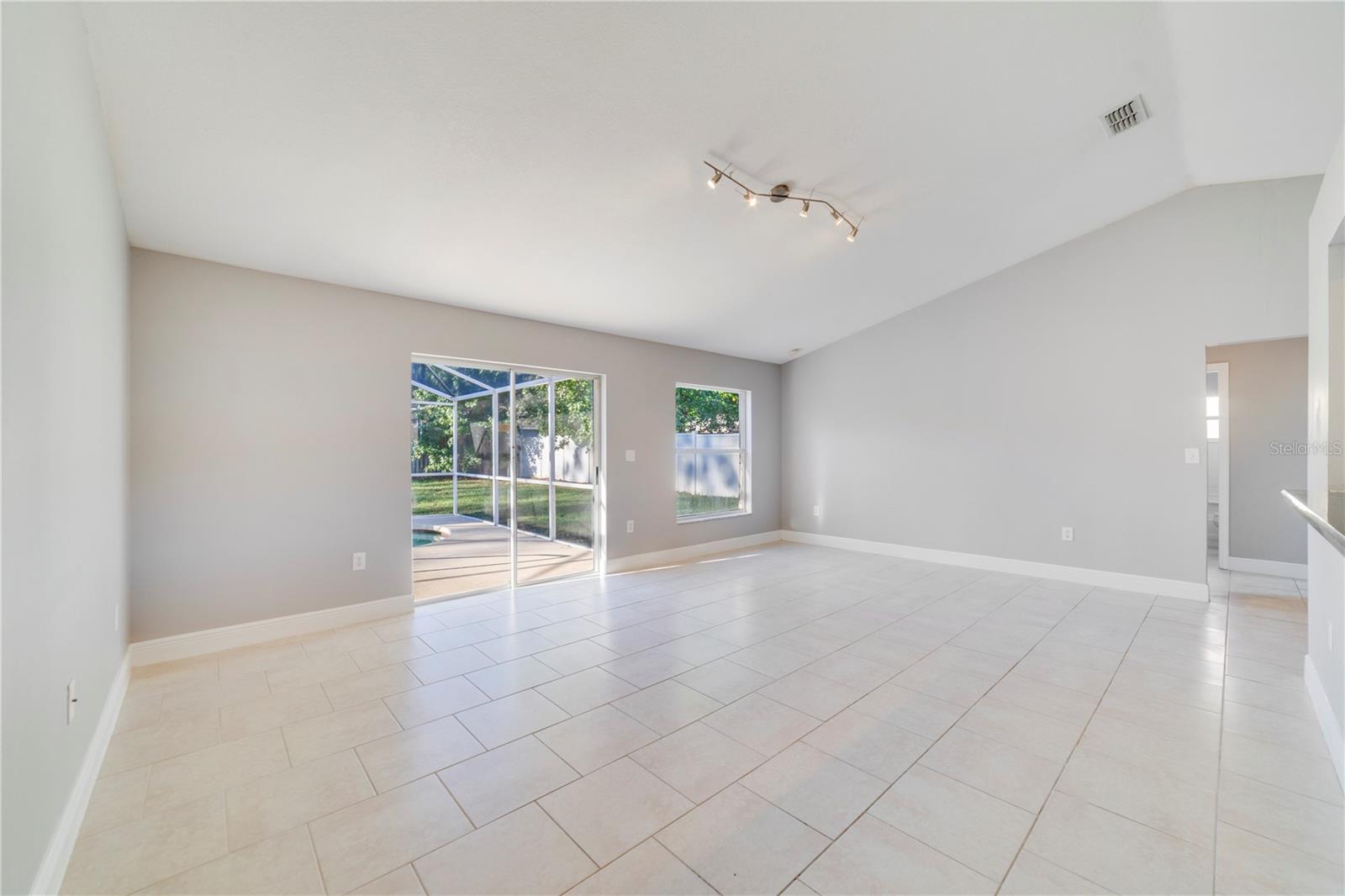 BRIARGROVE FIRST ADD - Residential