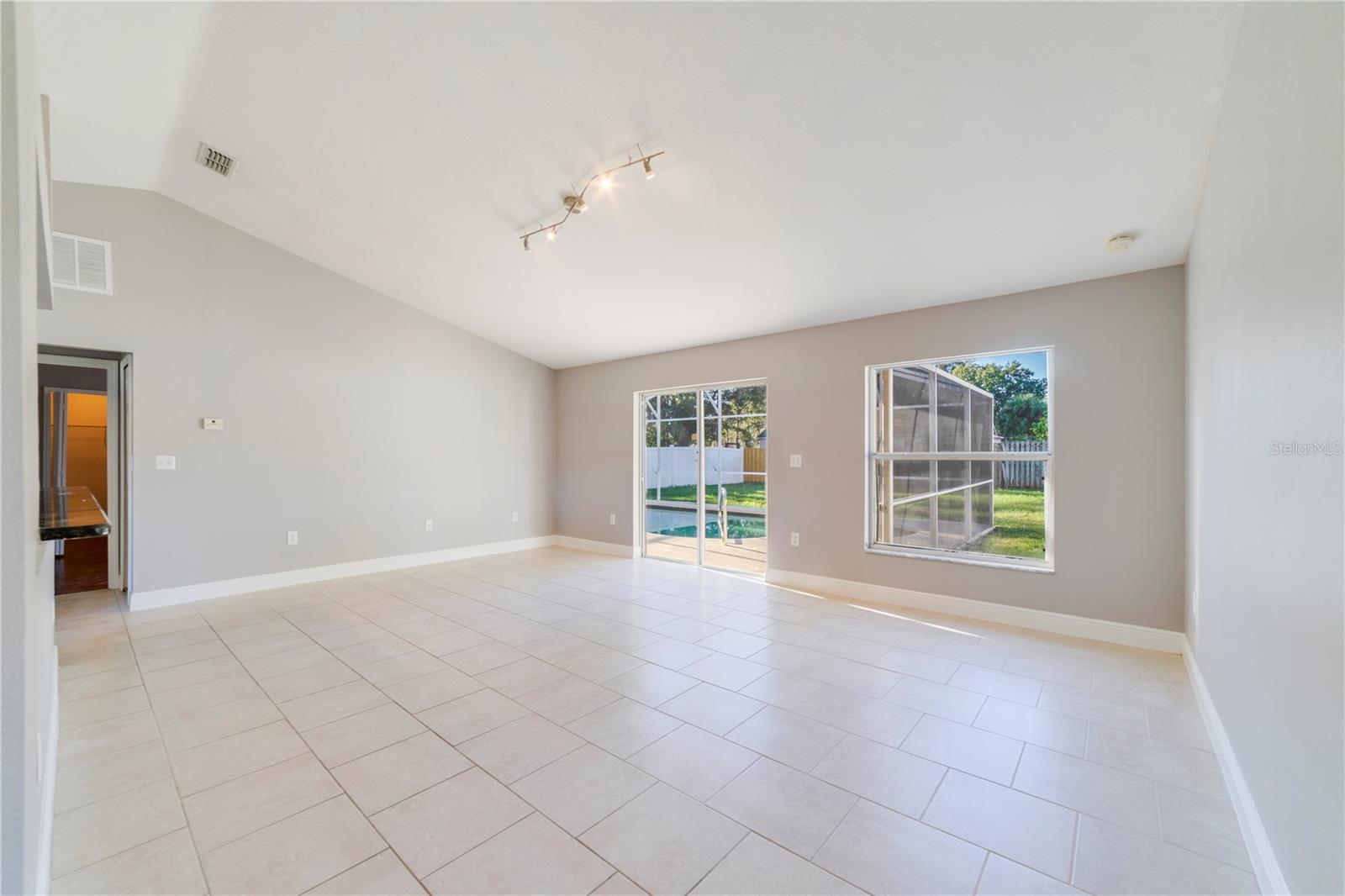 BRIARGROVE FIRST ADD - Residential