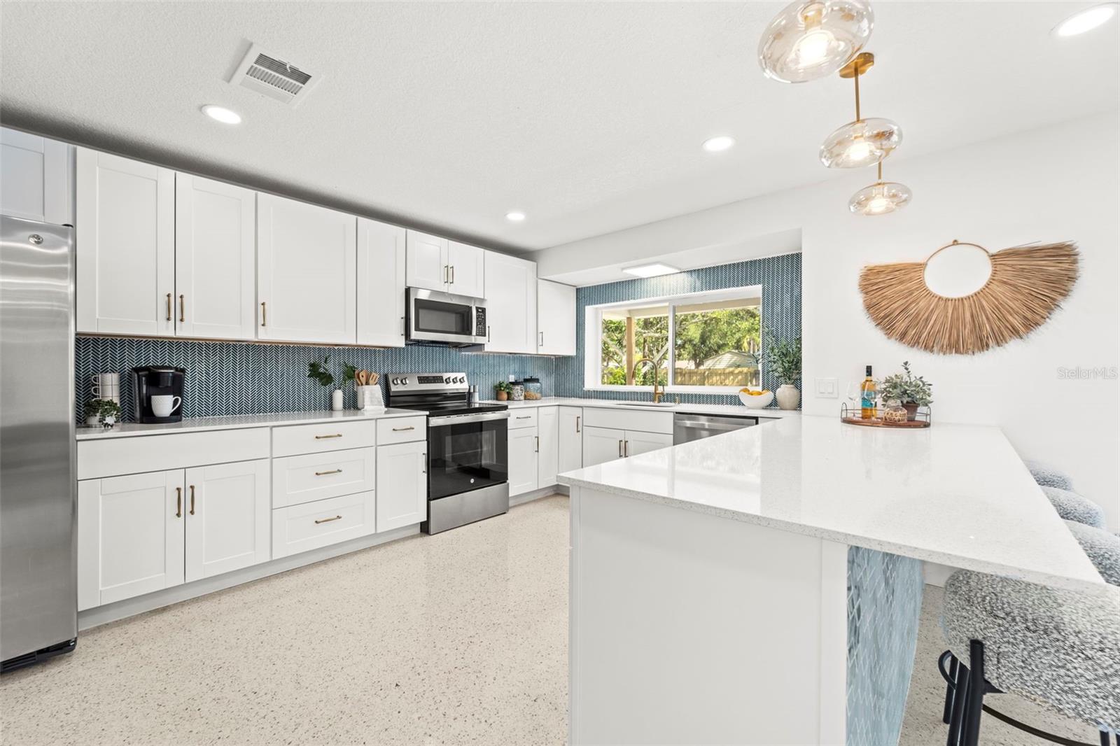 BAY RIDGE HEIGHTS 2 - Residential