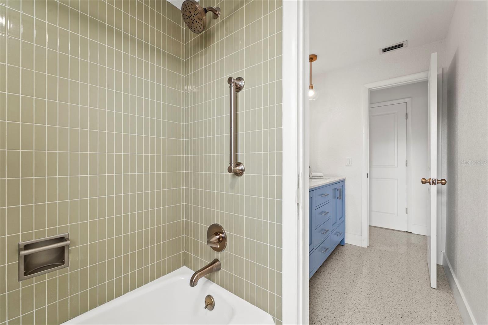 BAY RIDGE HEIGHTS 2 - Residential