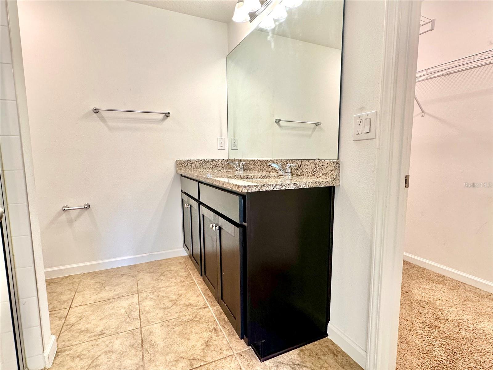 HAMMOCK RESERVE - Residential Lease