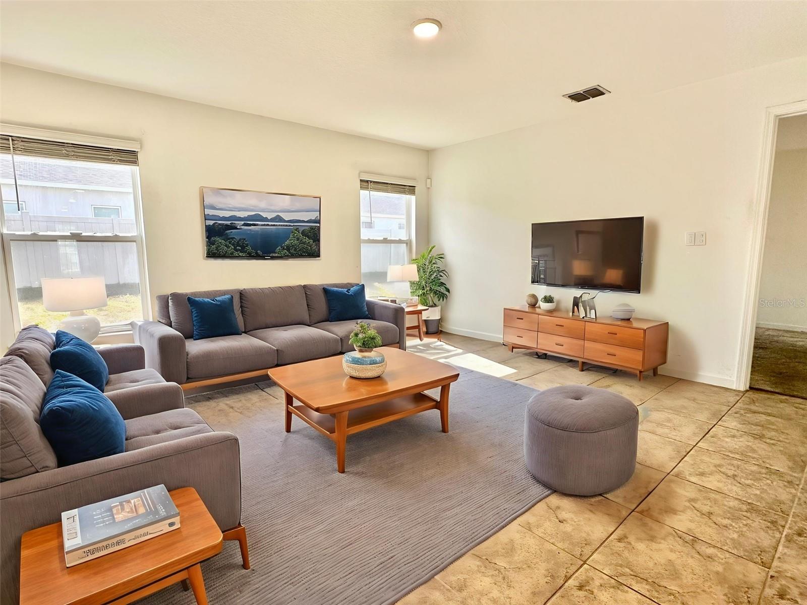 HAMMOCK RESERVE - Residential Lease