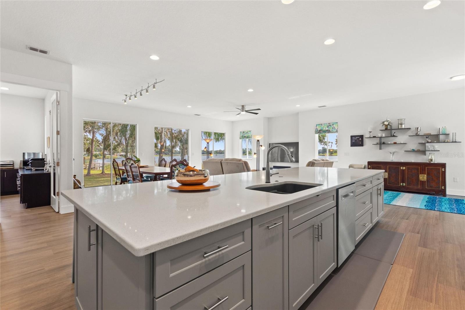 MT OLIVE SHORES NORTH ADD 04 - Residential