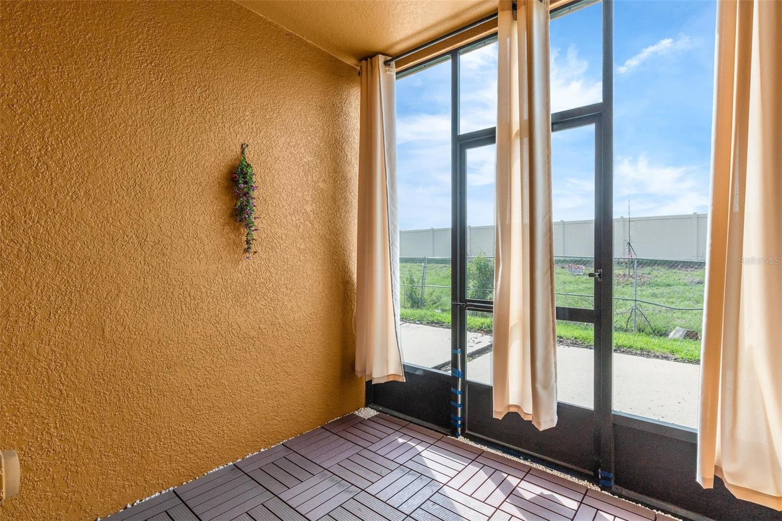 TIVOLI GARDENS - Residential