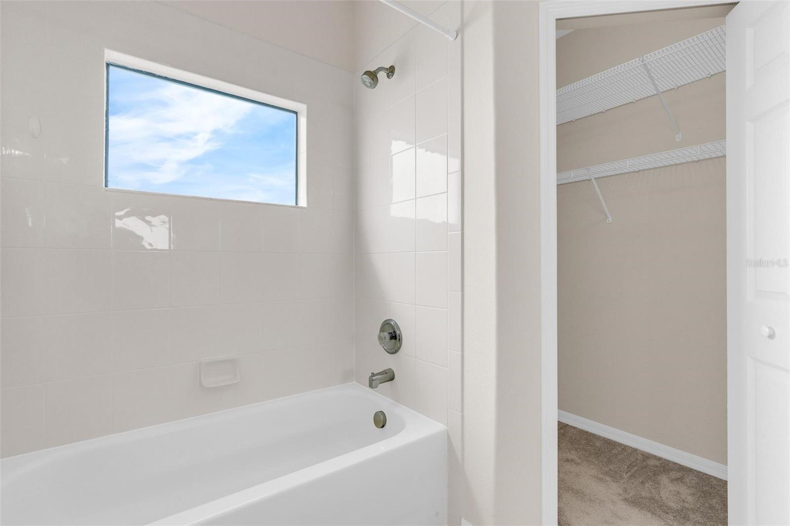 TIVOLI GARDENS - Residential