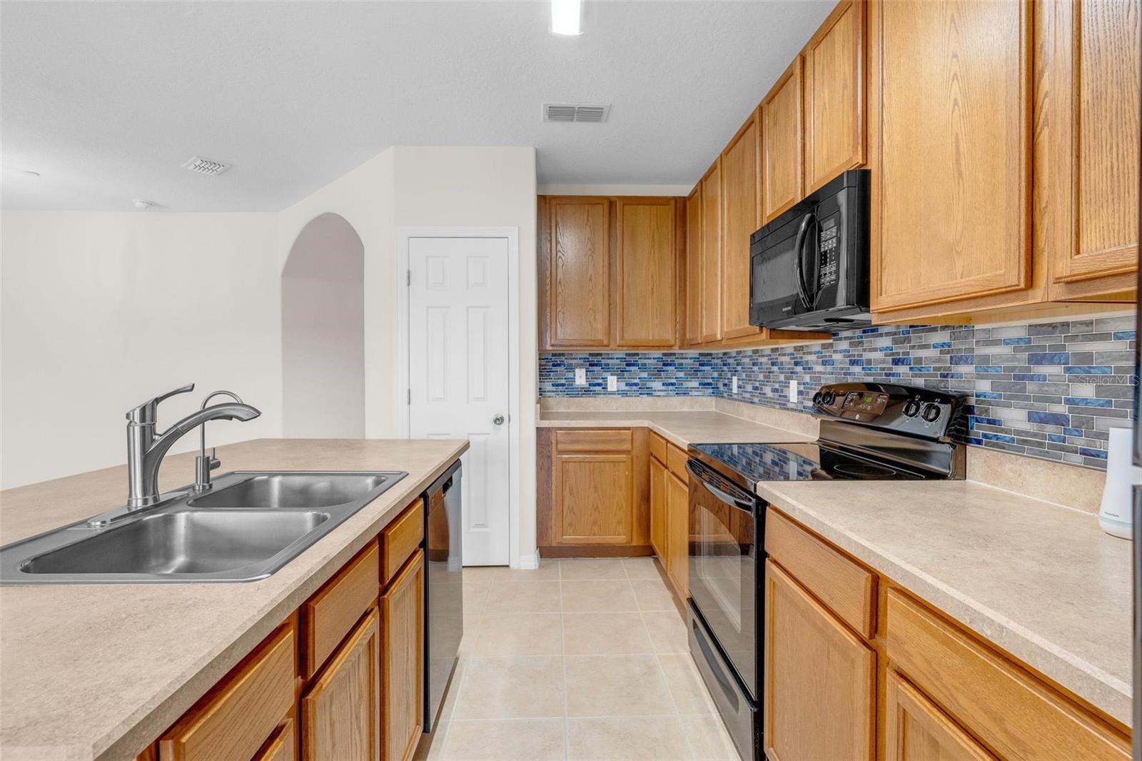 TIVOLI GARDENS - Residential