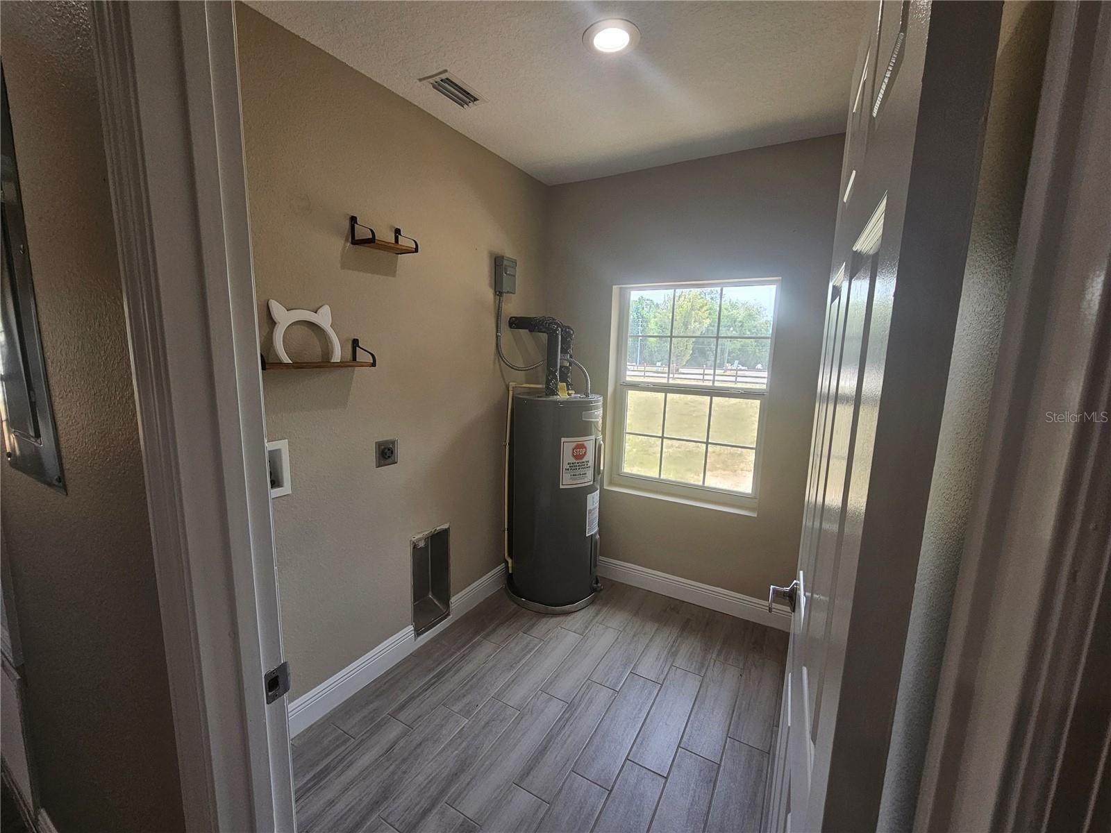 RIVERDALE SEC 1 - Residential