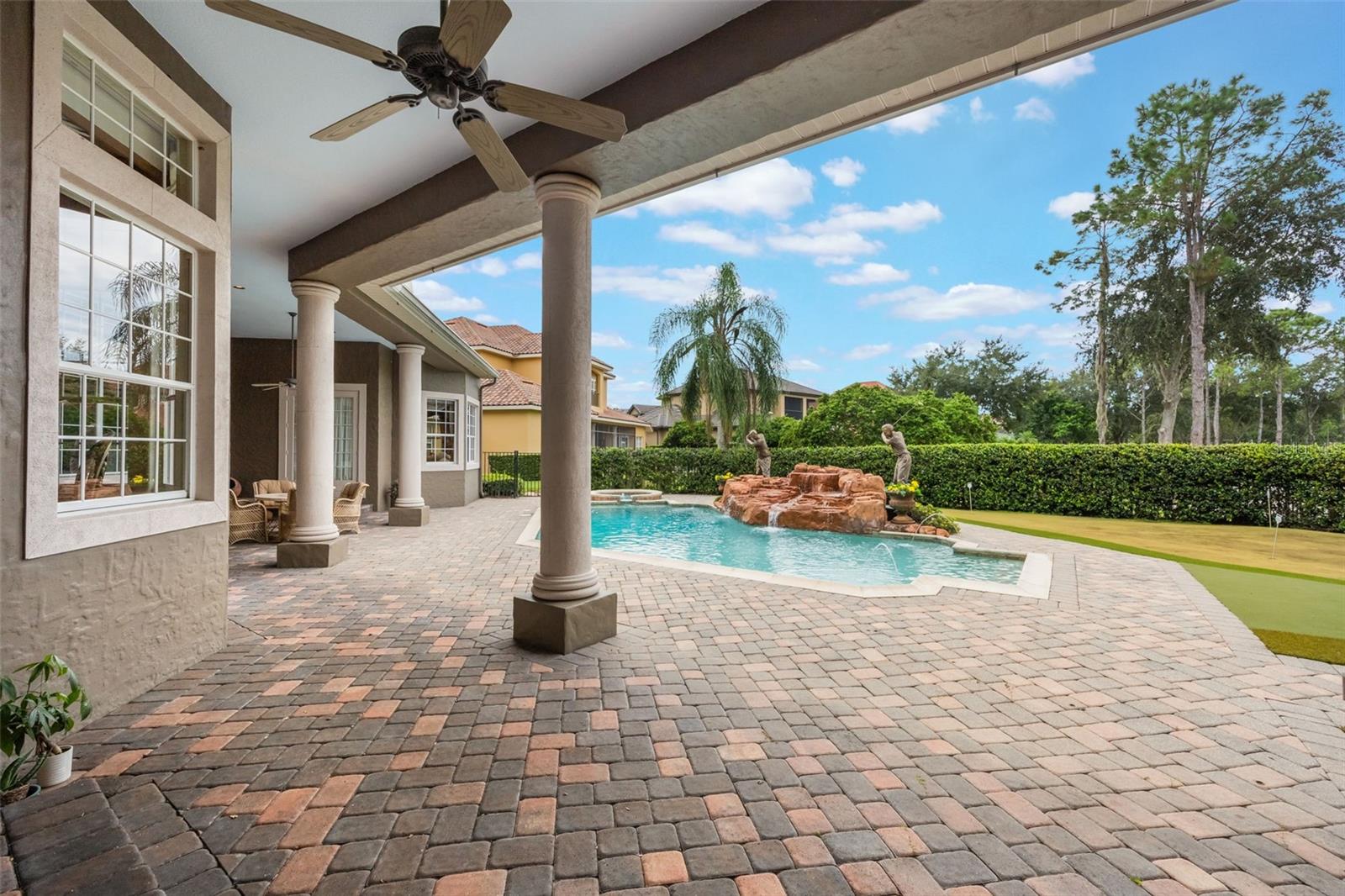 KEENES POINTE - Residential