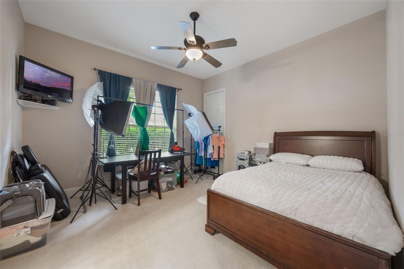 KEENES POINTE - Residential