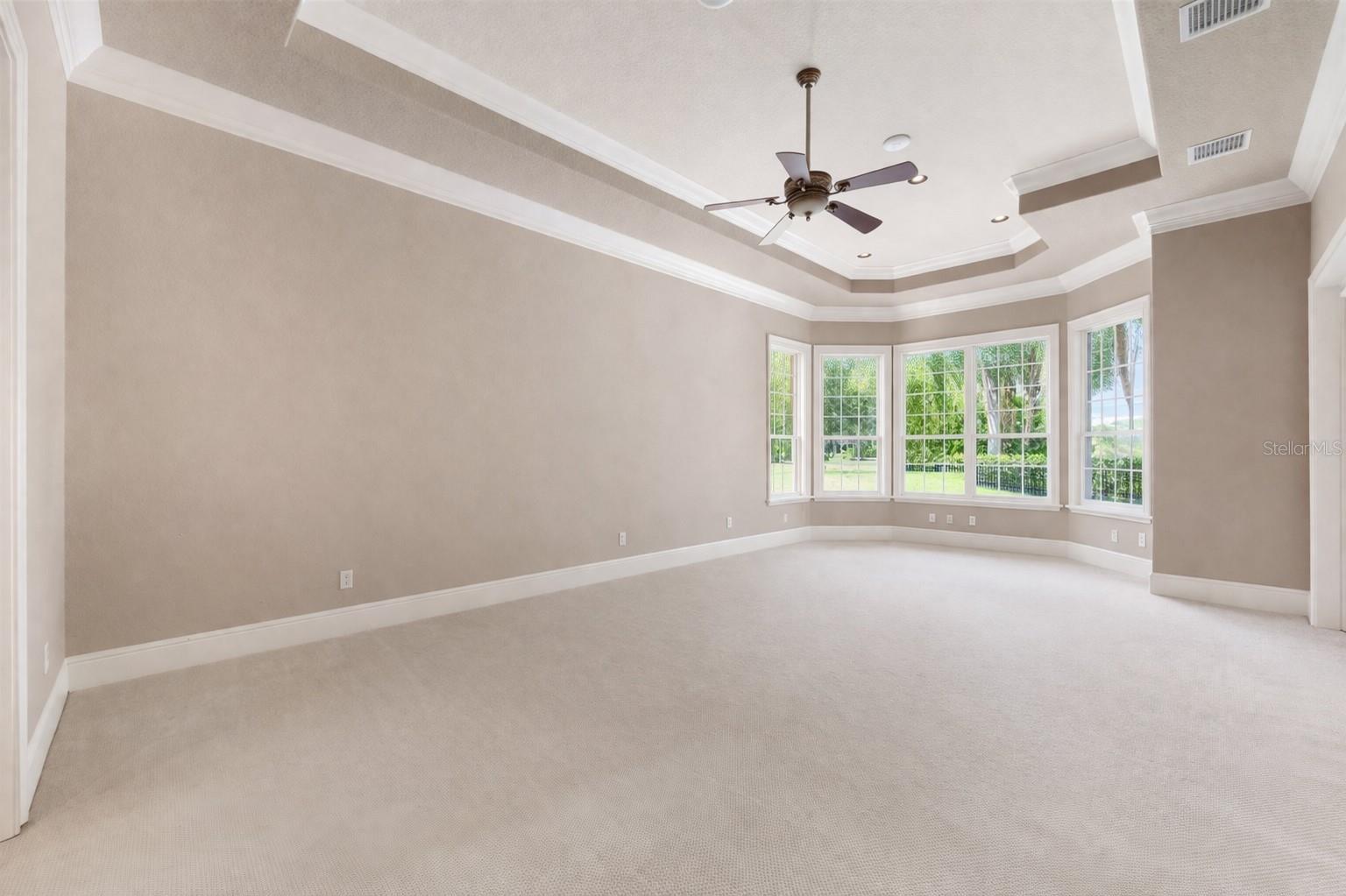 KEENES POINTE - Residential