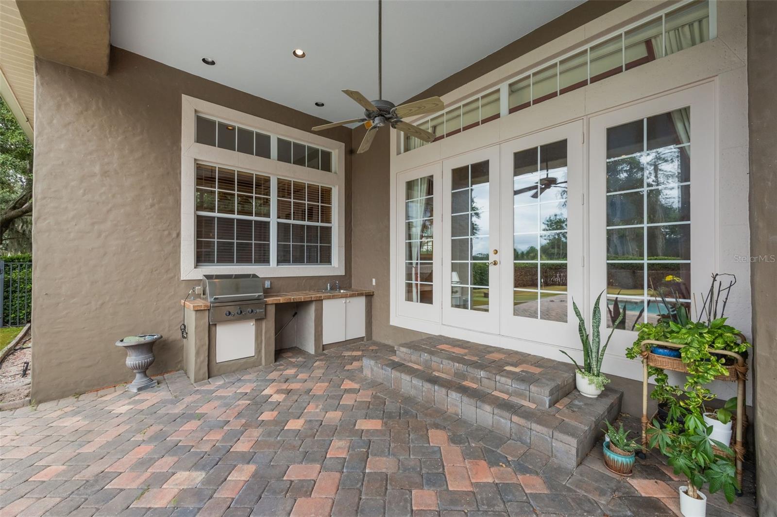 KEENES POINTE - Residential