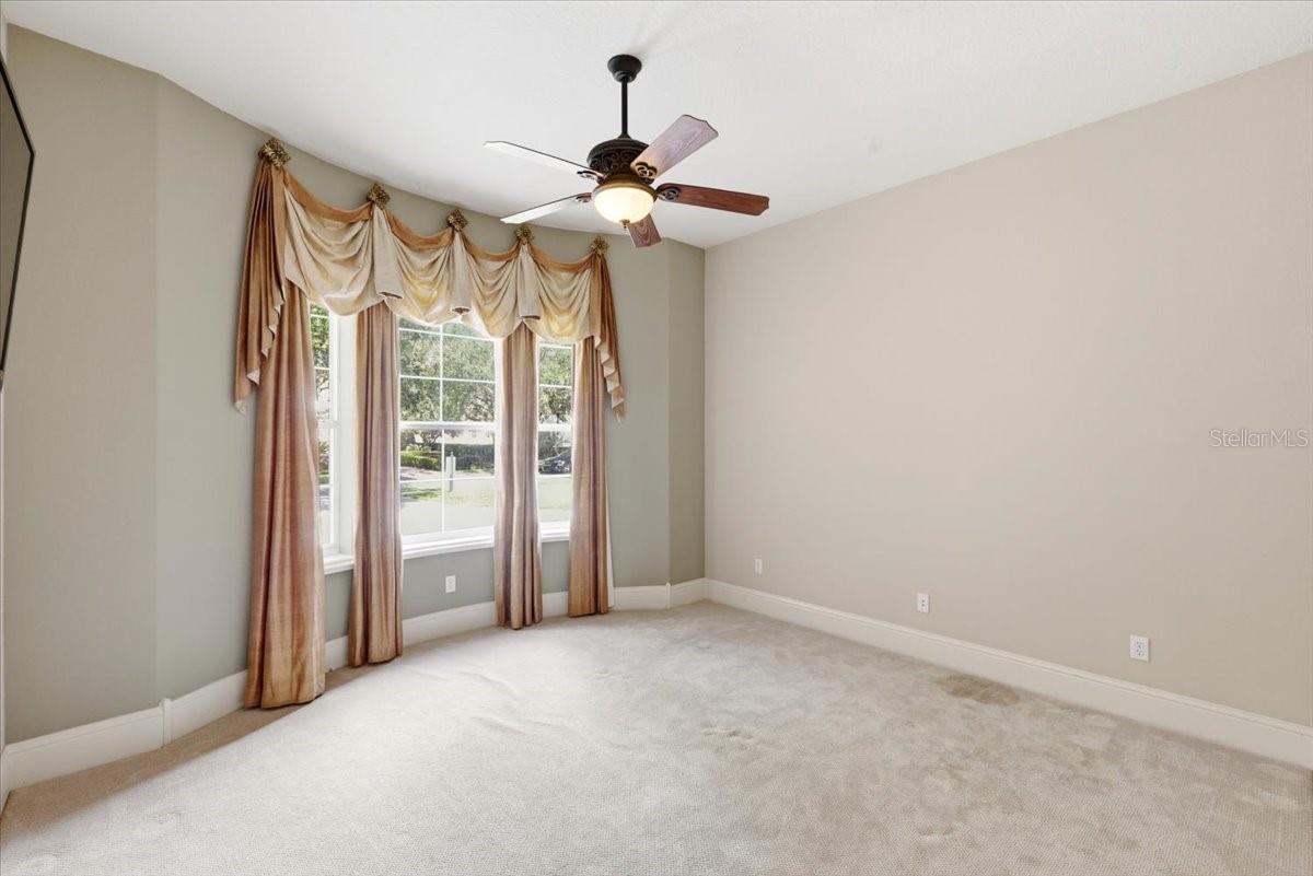 KEENES POINTE - Residential