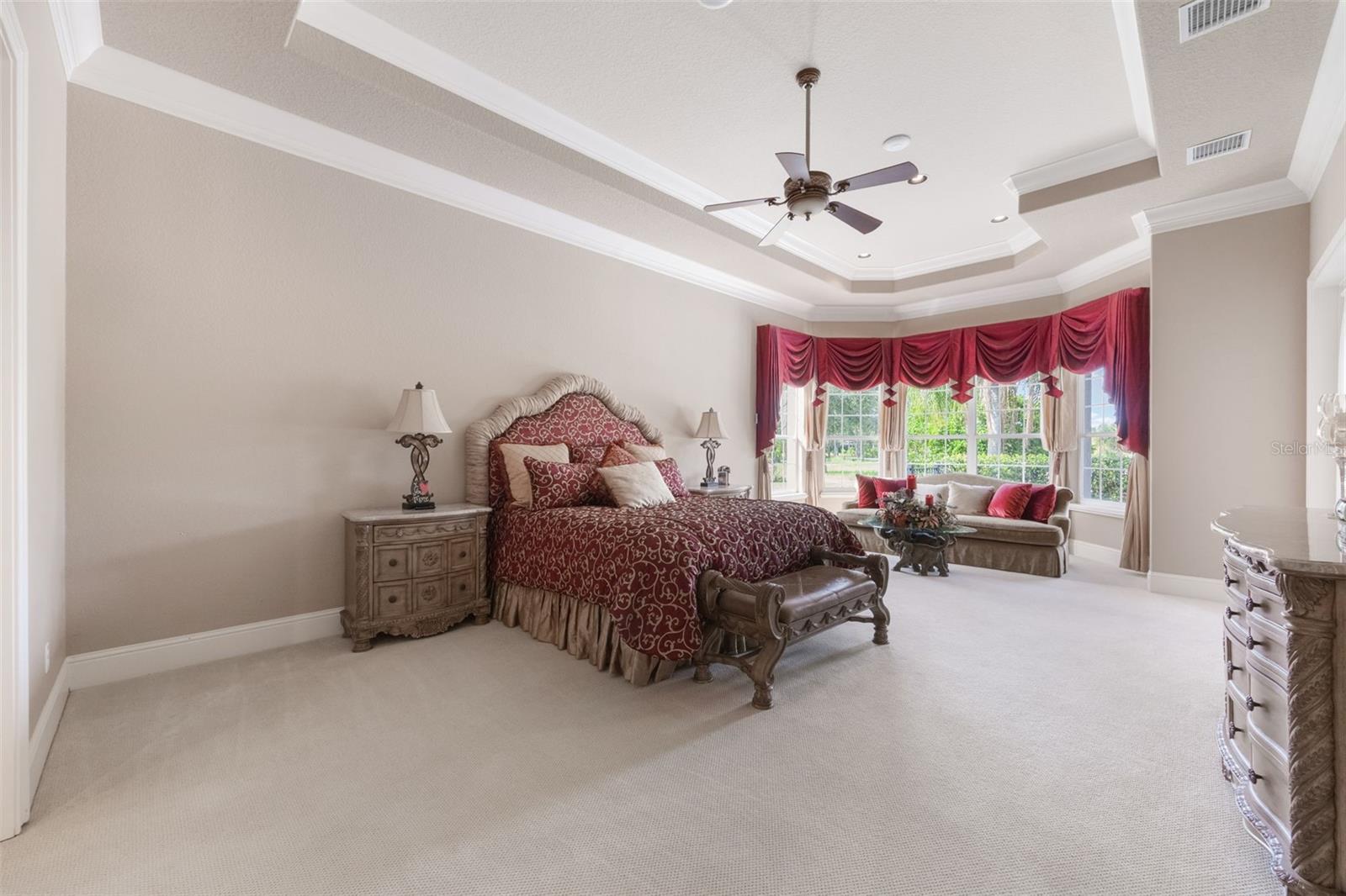 KEENES POINTE - Residential