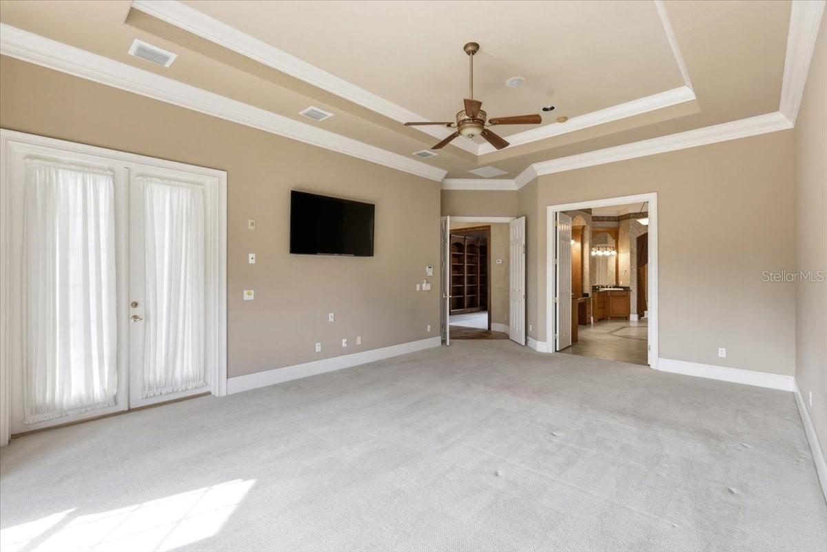 KEENES POINTE - Residential