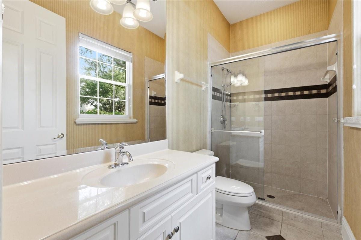 KEENES POINTE - Residential