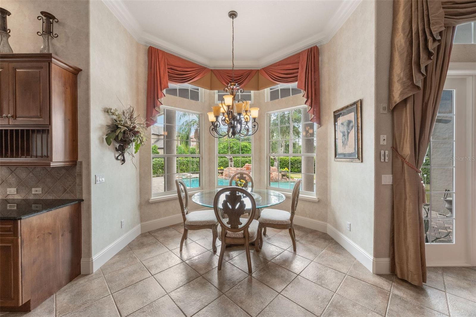 KEENES POINTE - Residential