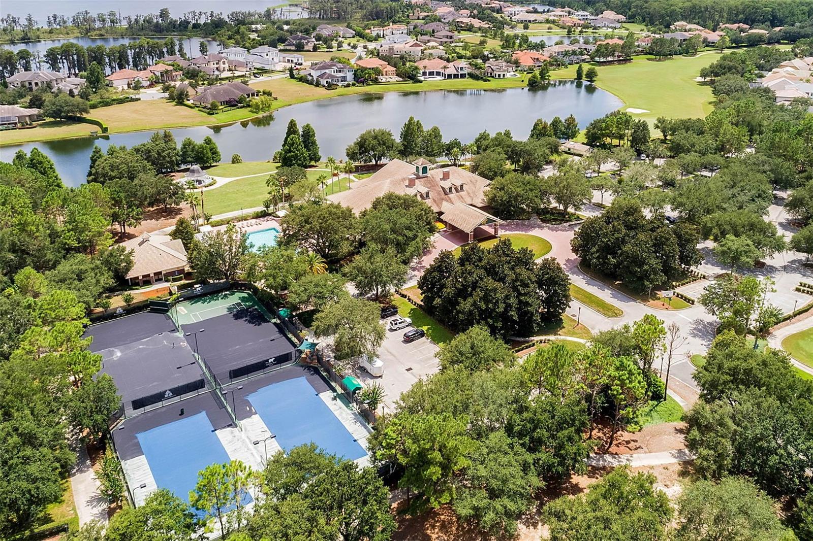 KEENES POINTE - Residential