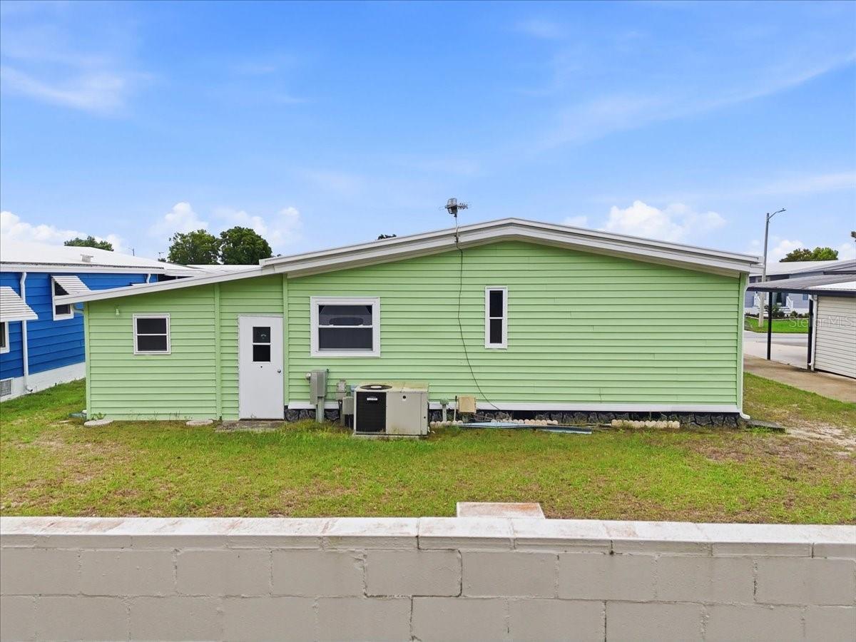 FOXWOOD LAKE ESTATES - Residential