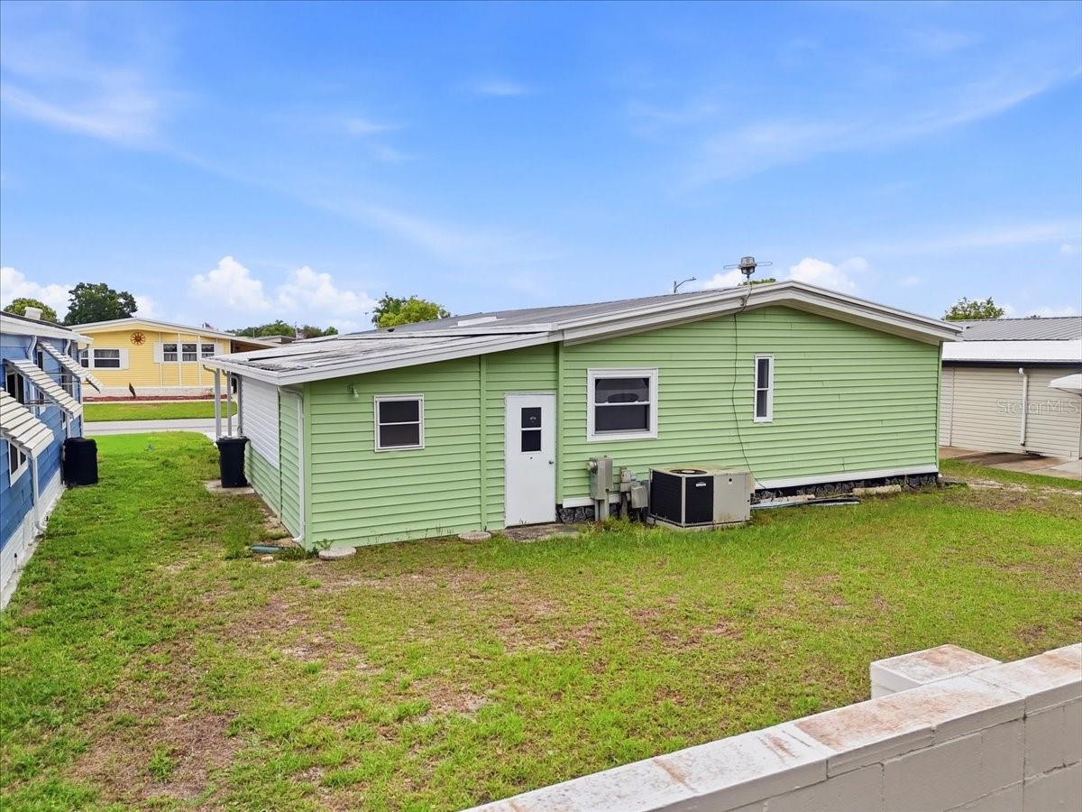 FOXWOOD LAKE ESTATES - Residential