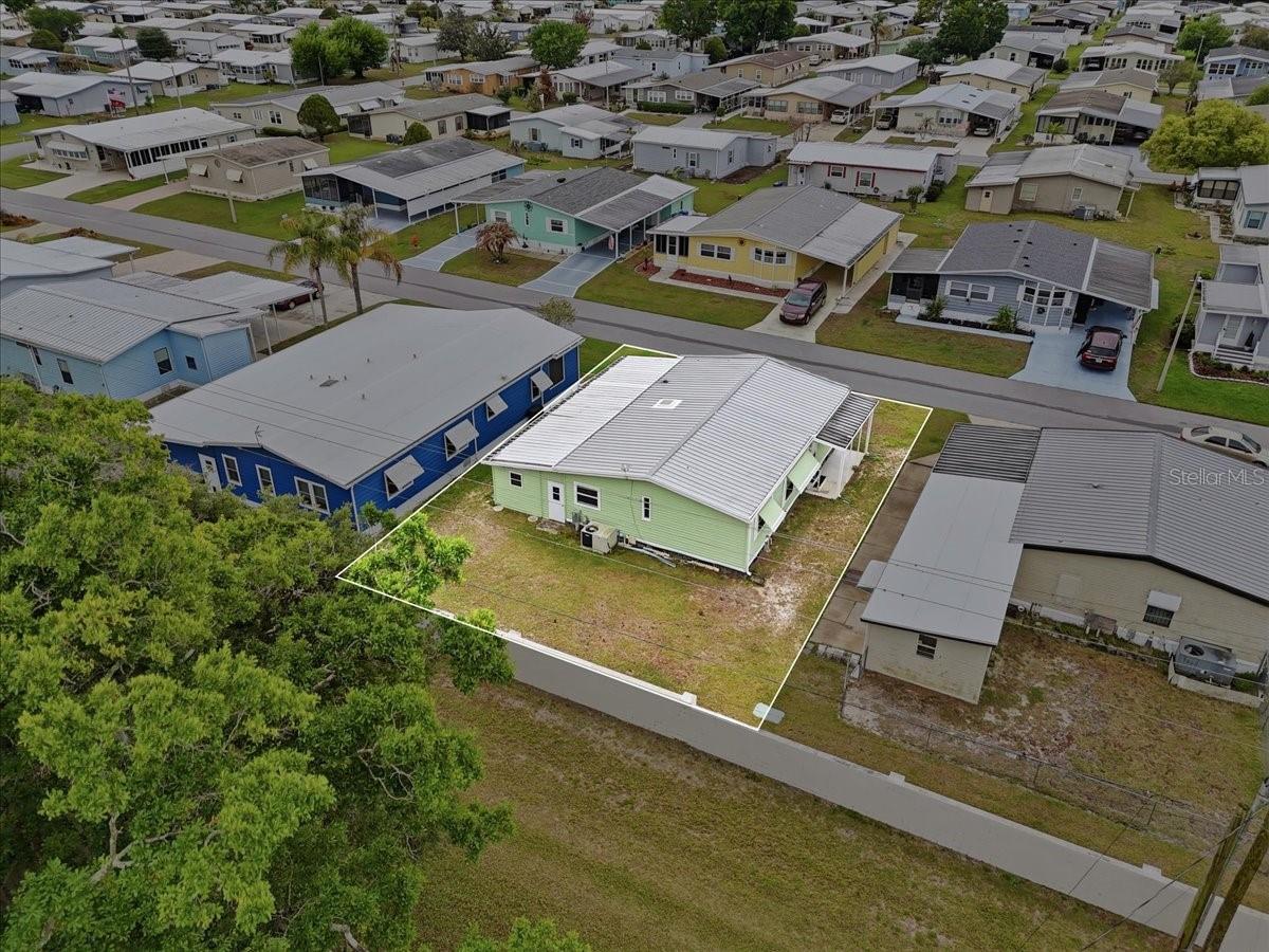 FOXWOOD LAKE ESTATES - Residential