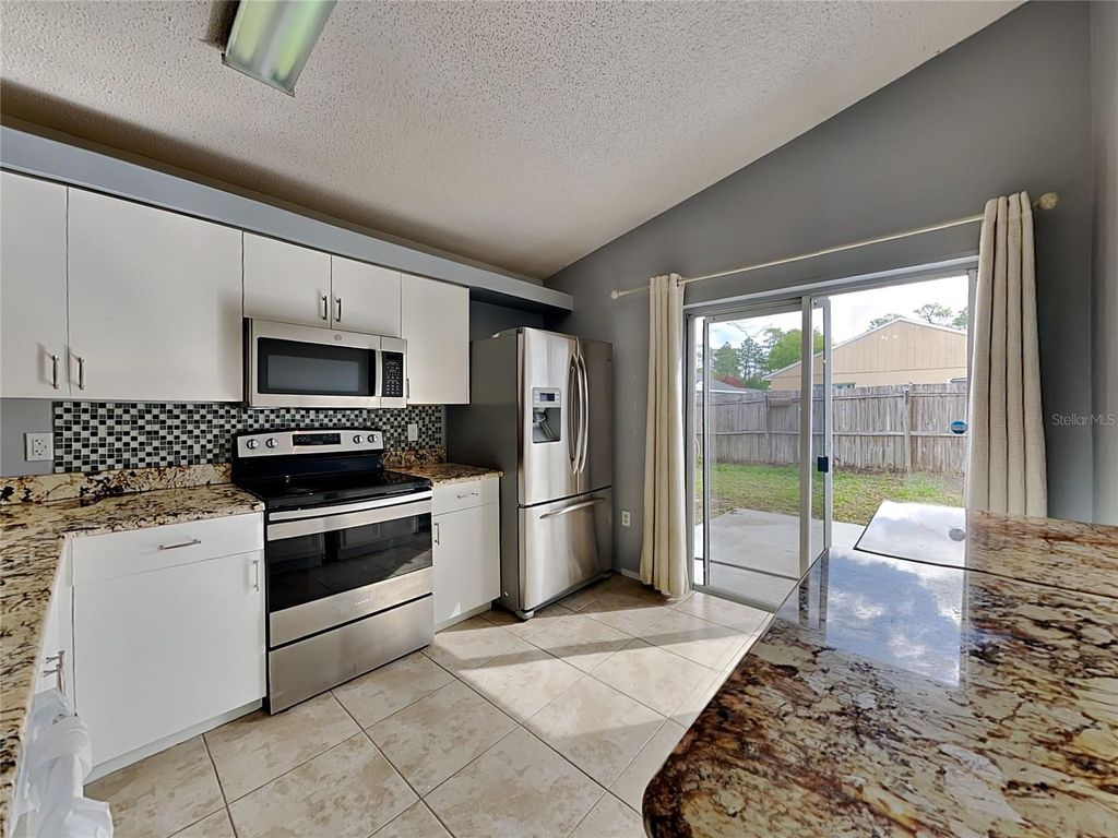 Photo of 1118 Vista Palma Way, Orlando, FL 32825 (MLS # O6397125)