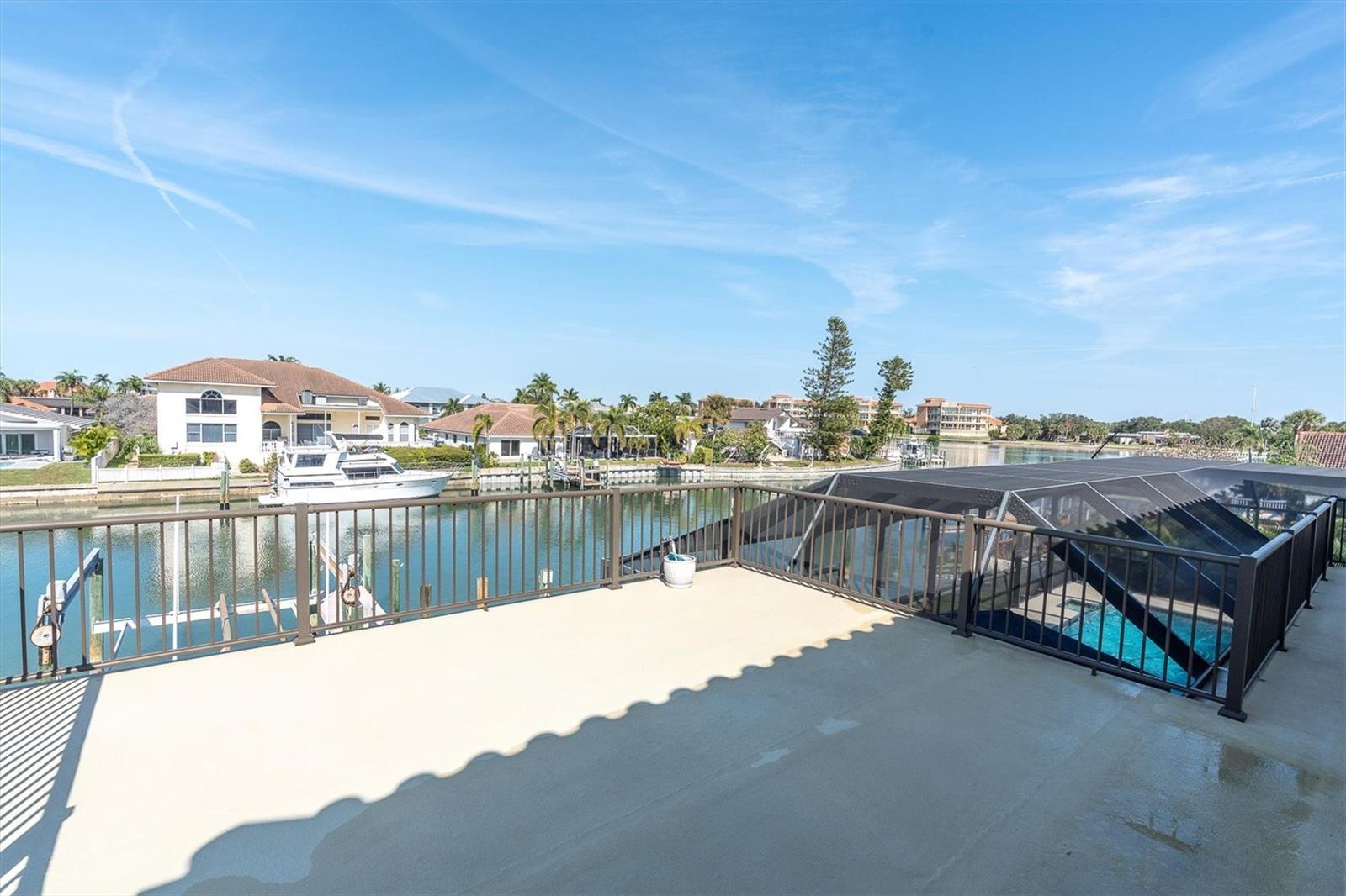 BAYWAY ISLES - Residential