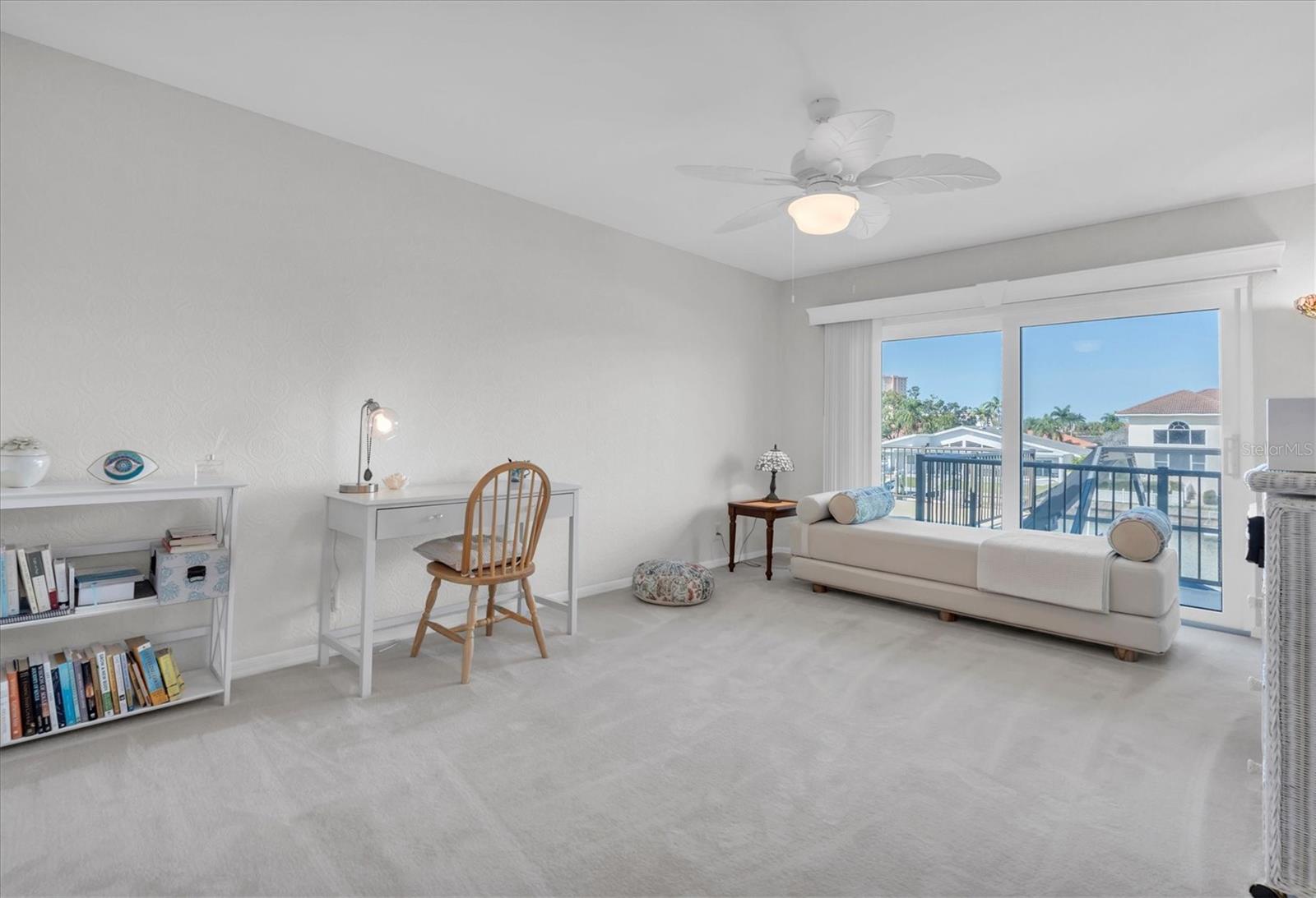 BAYWAY ISLES - Residential