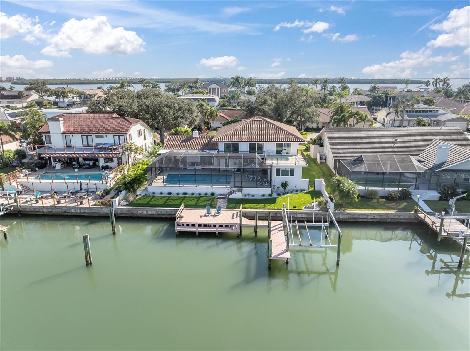 BAYWAY ISLES - Residential