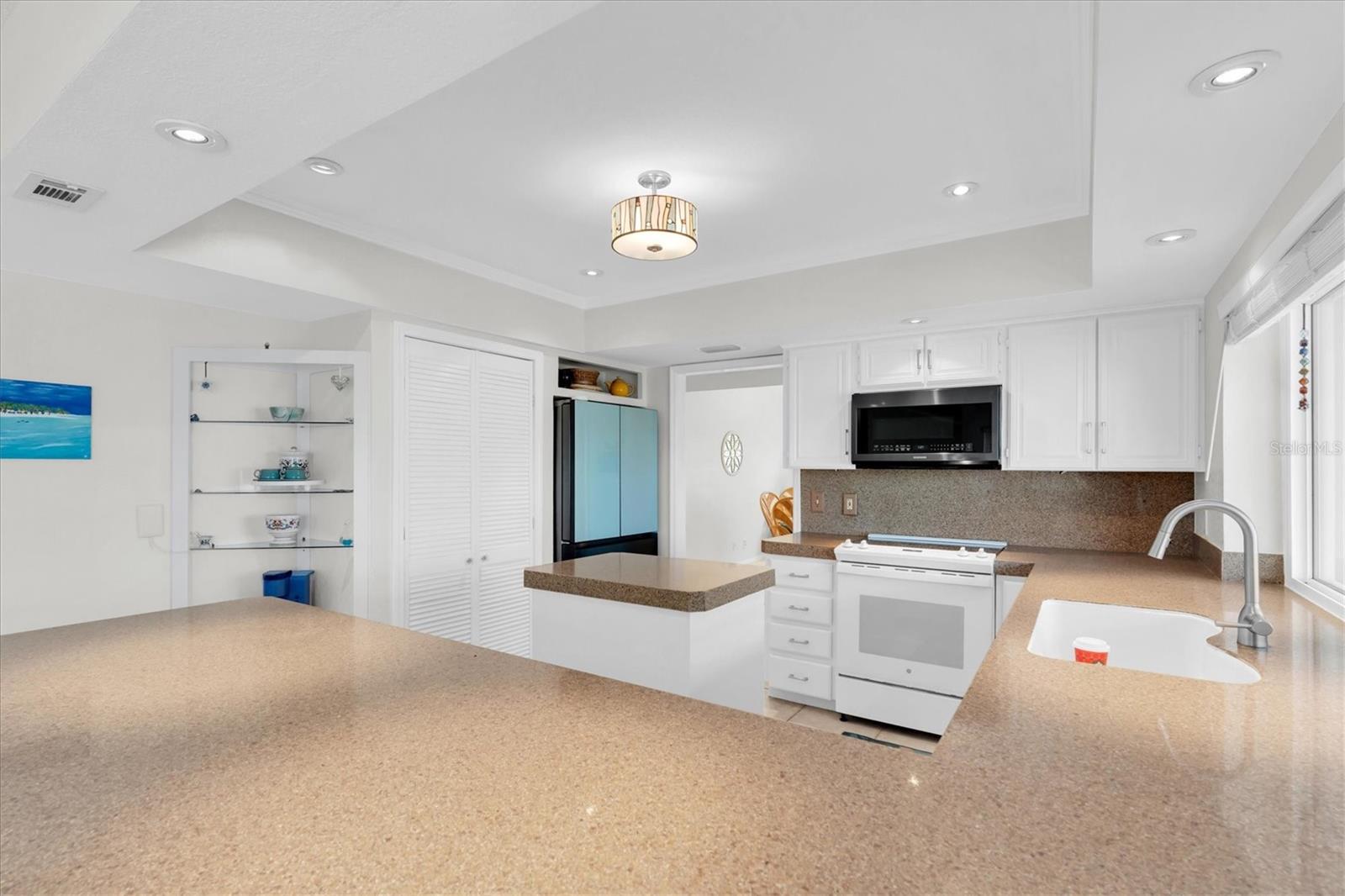 BAYWAY ISLES - Residential