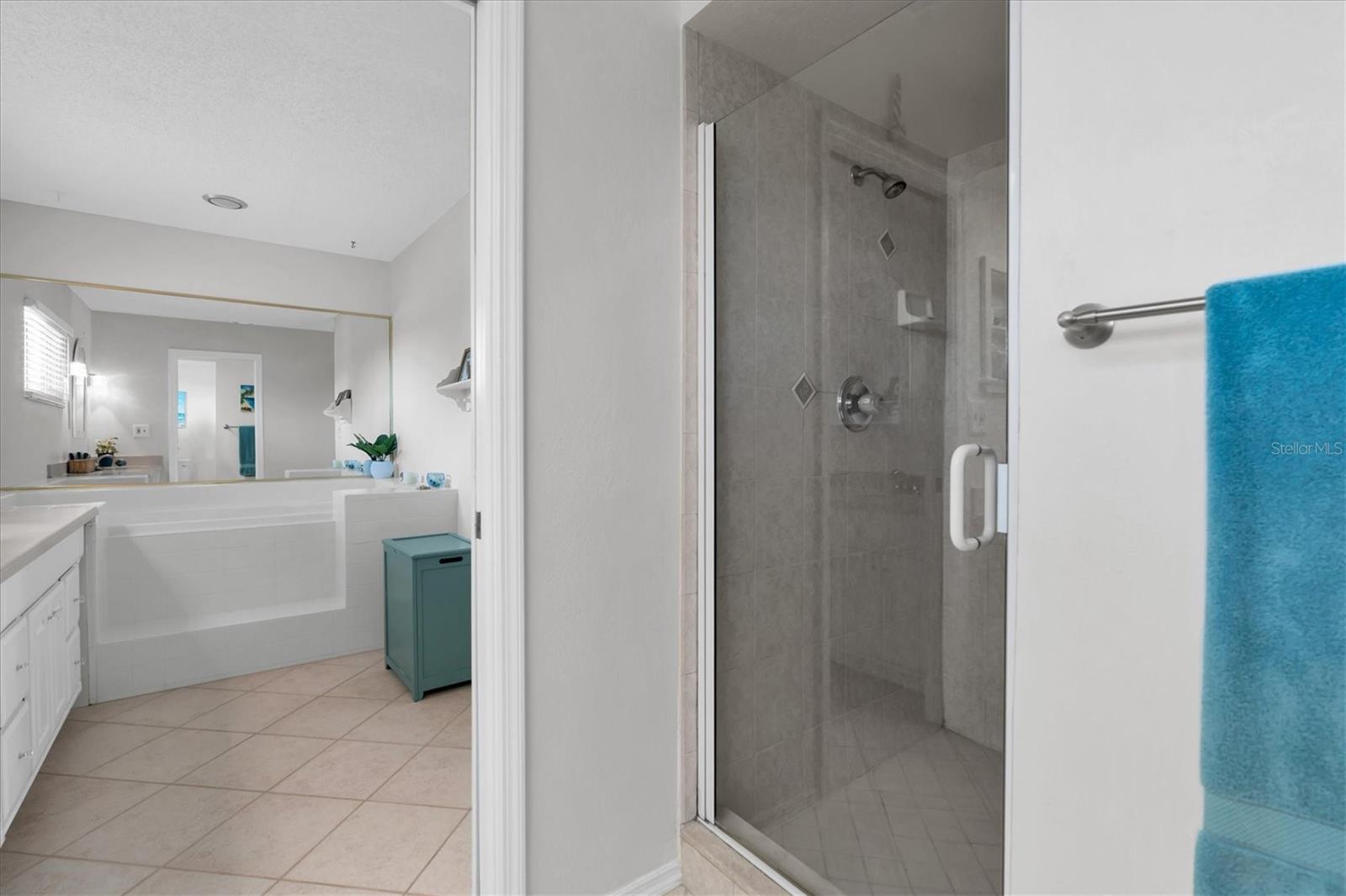 BAYWAY ISLES - Residential