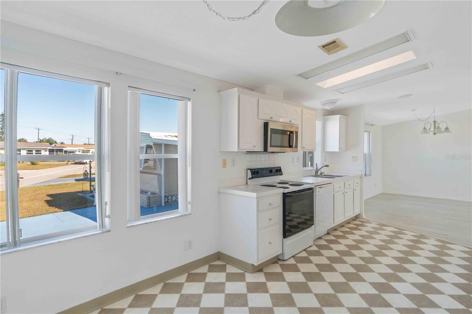 HARBOR COVE - Residential