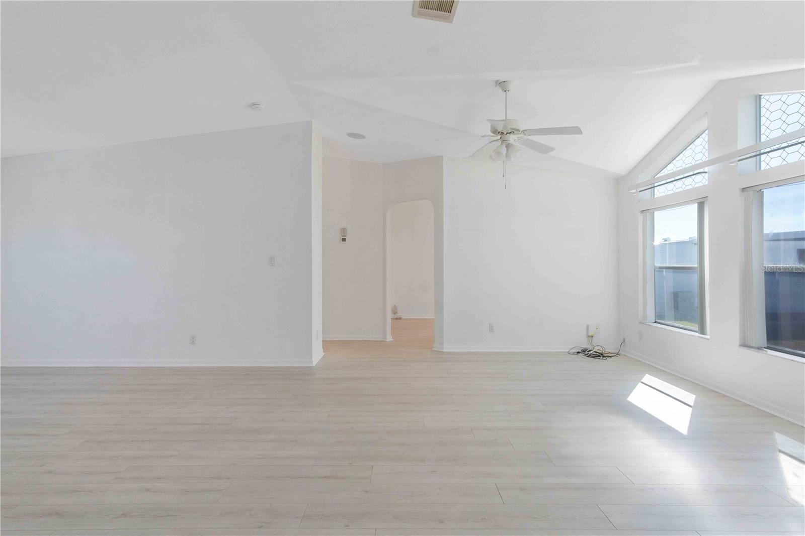 HARBOR COVE - Residential