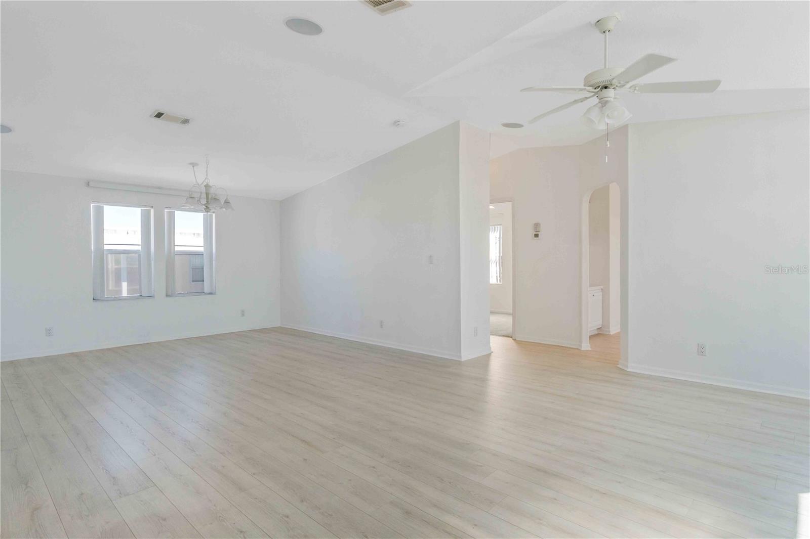 HARBOR COVE - Residential