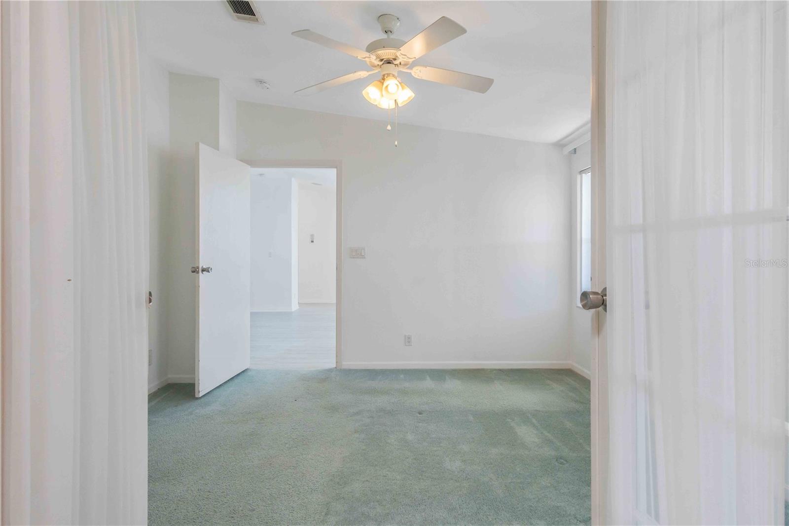 HARBOR COVE - Residential