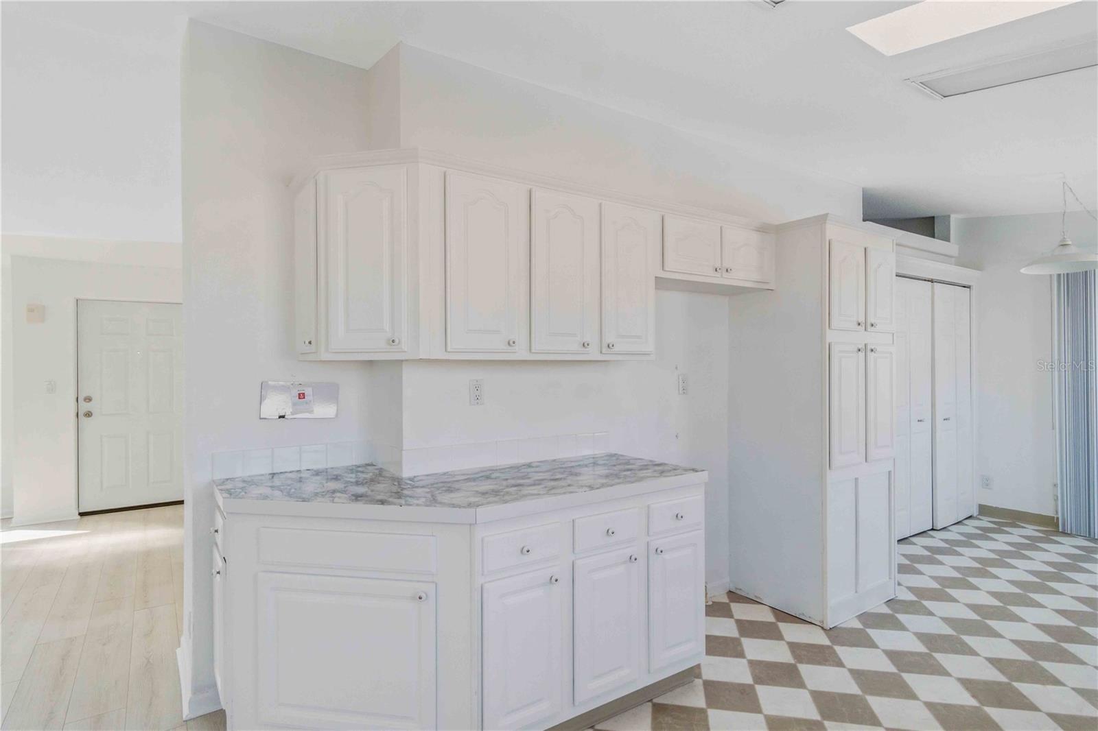 HARBOR COVE - Residential