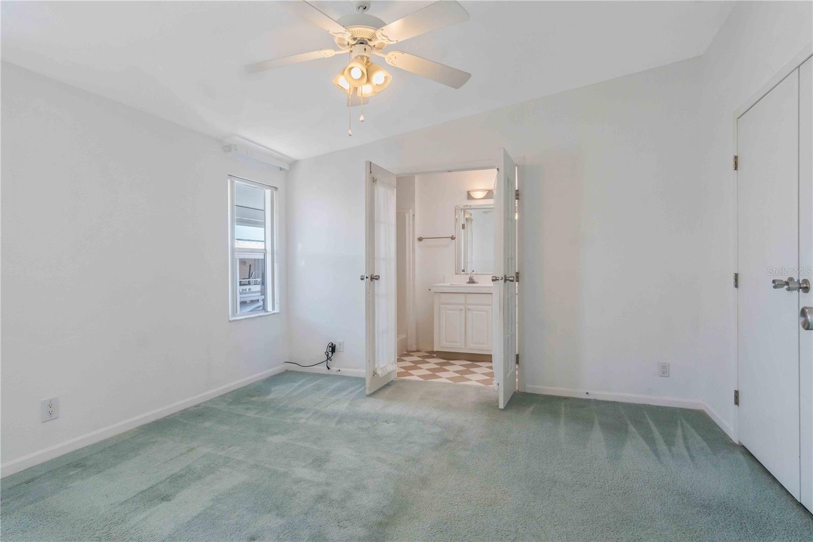 HARBOR COVE - Residential