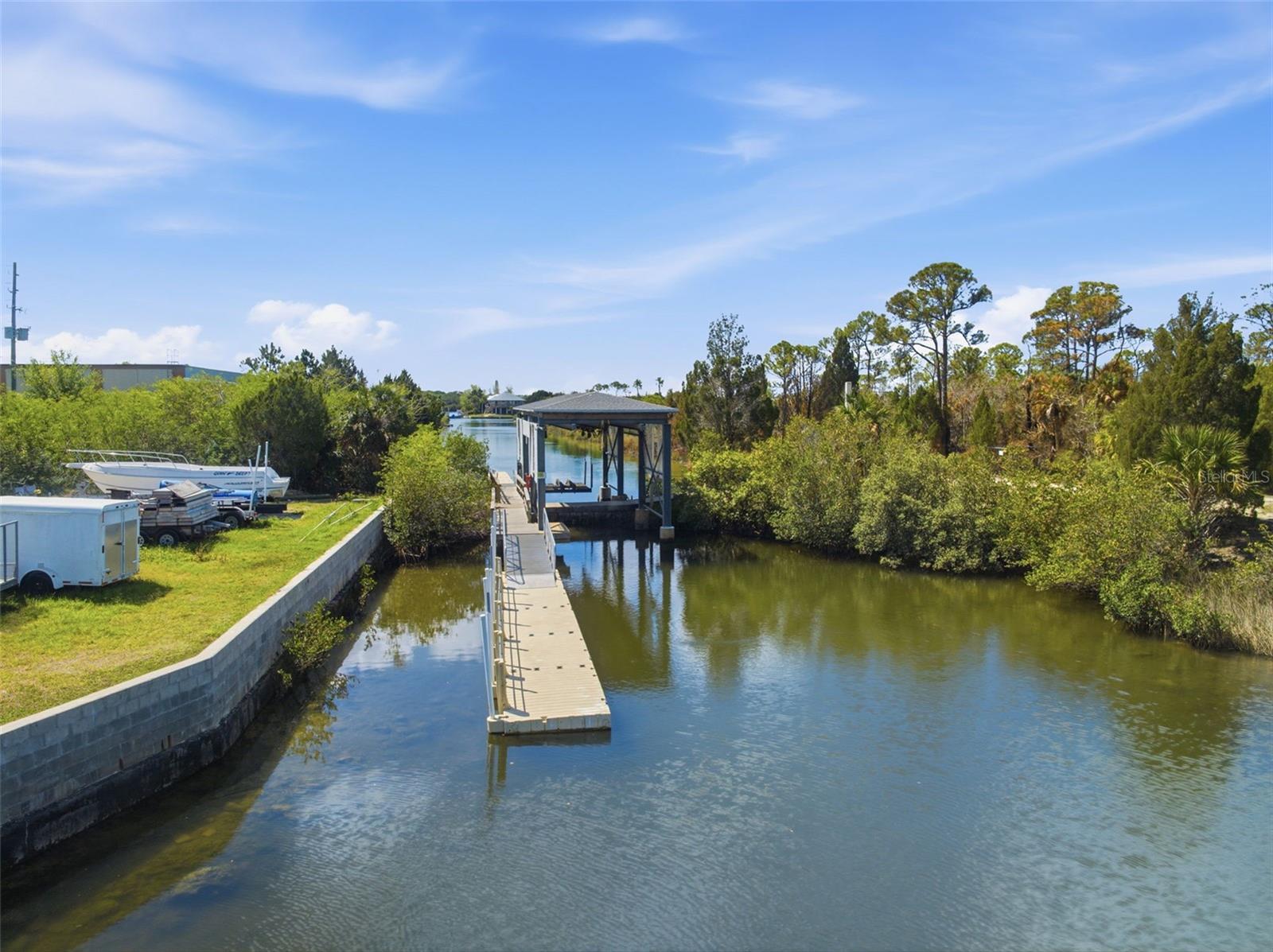 HERNANDO BEACH - Residential