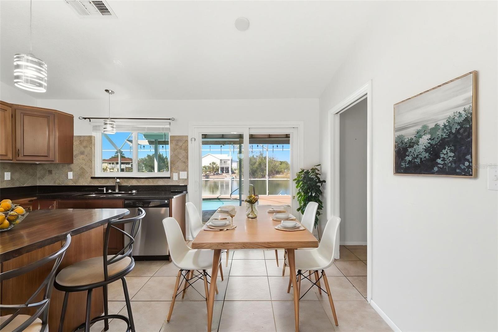 HERNANDO BEACH - Residential