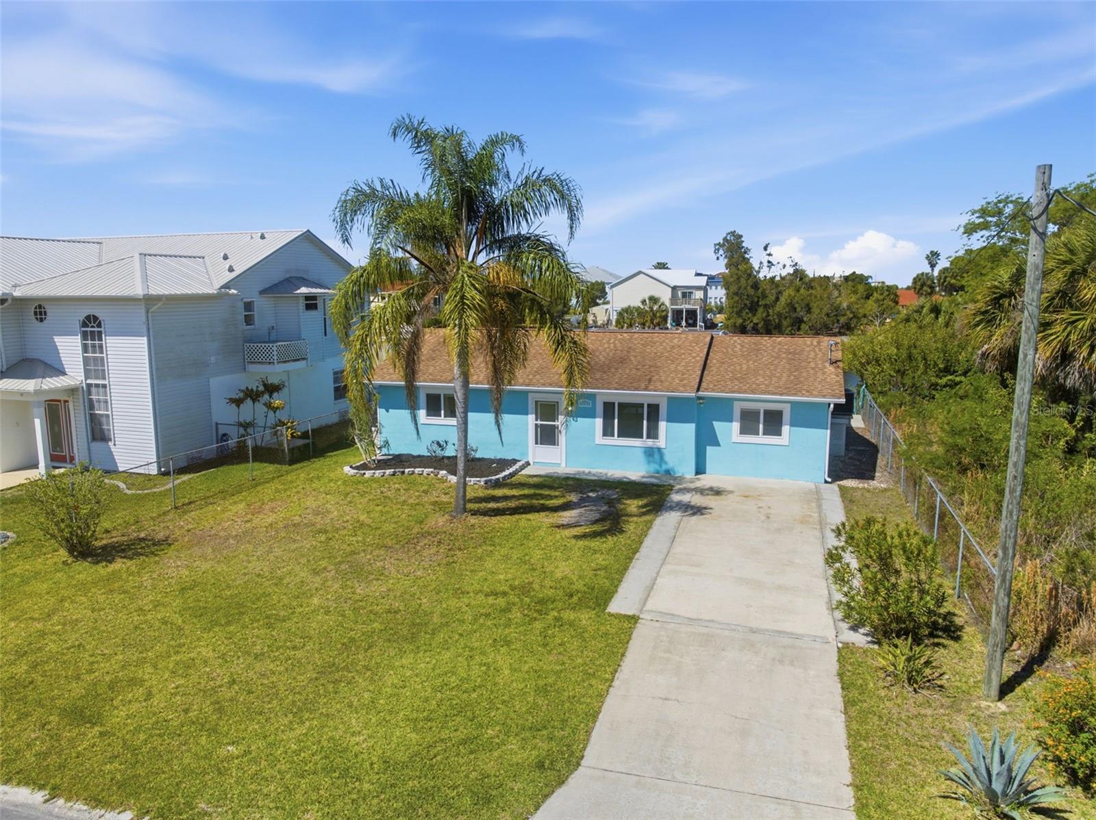 HERNANDO BEACH - Residential
