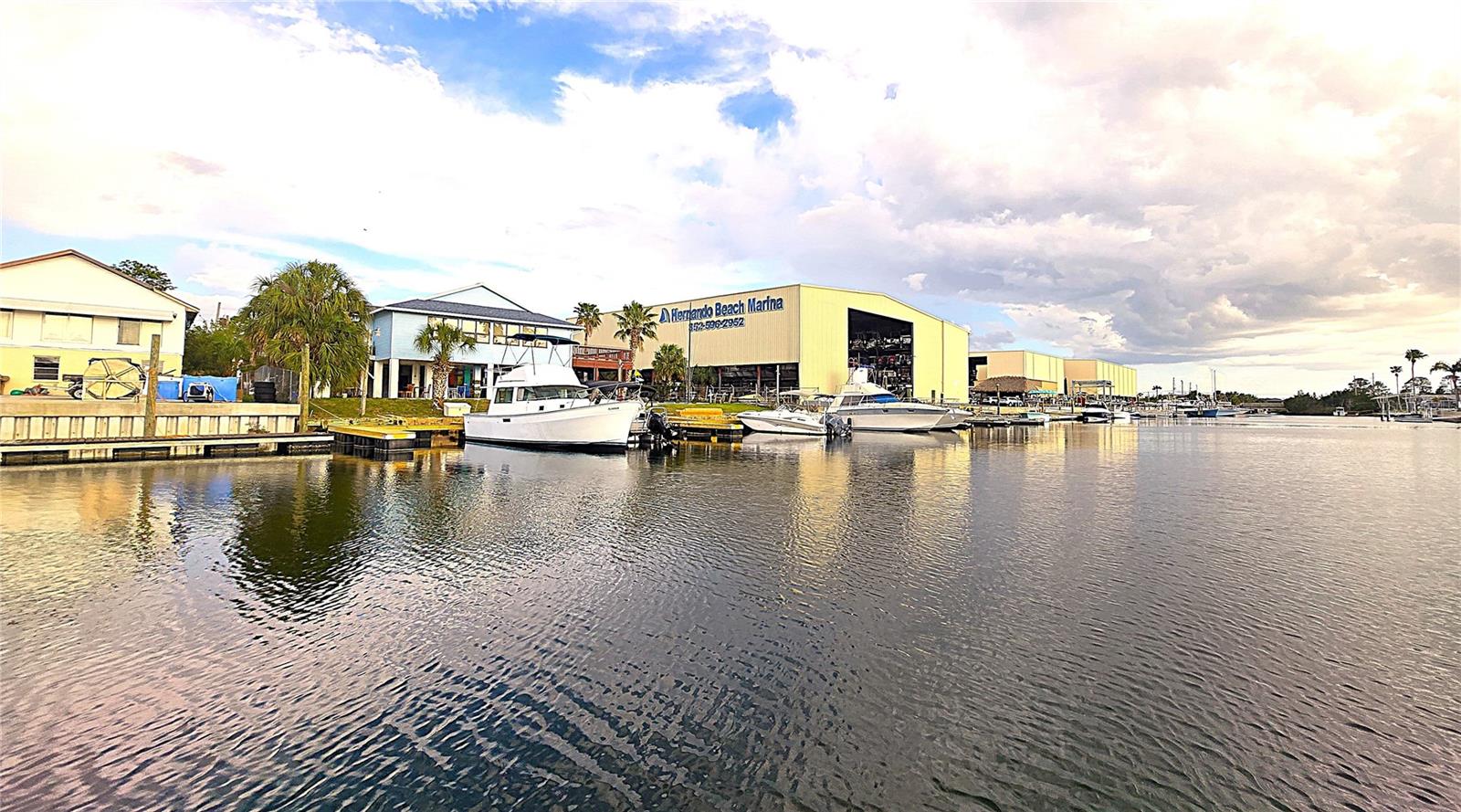 HERNANDO BEACH - Residential