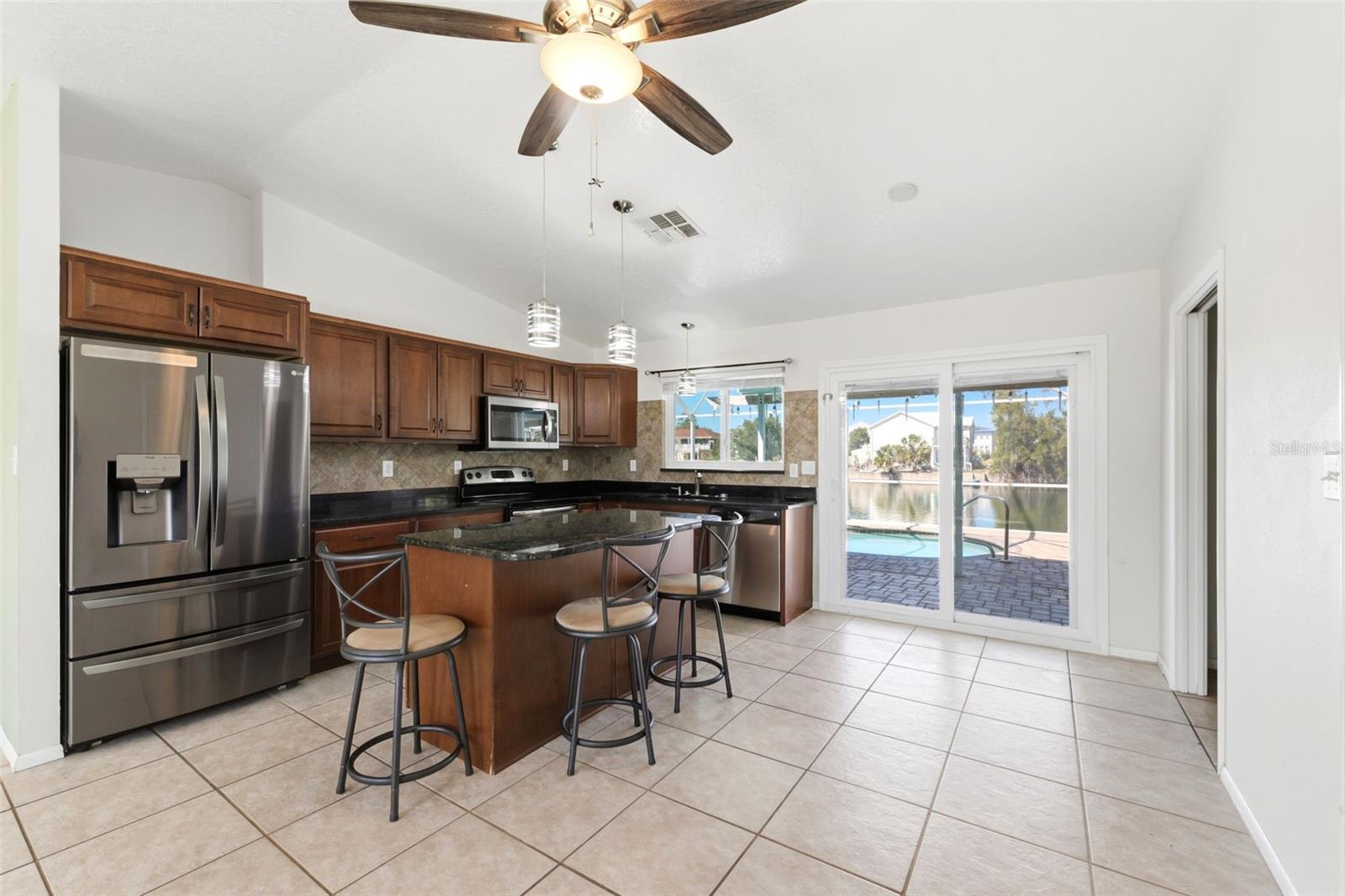 HERNANDO BEACH - Residential