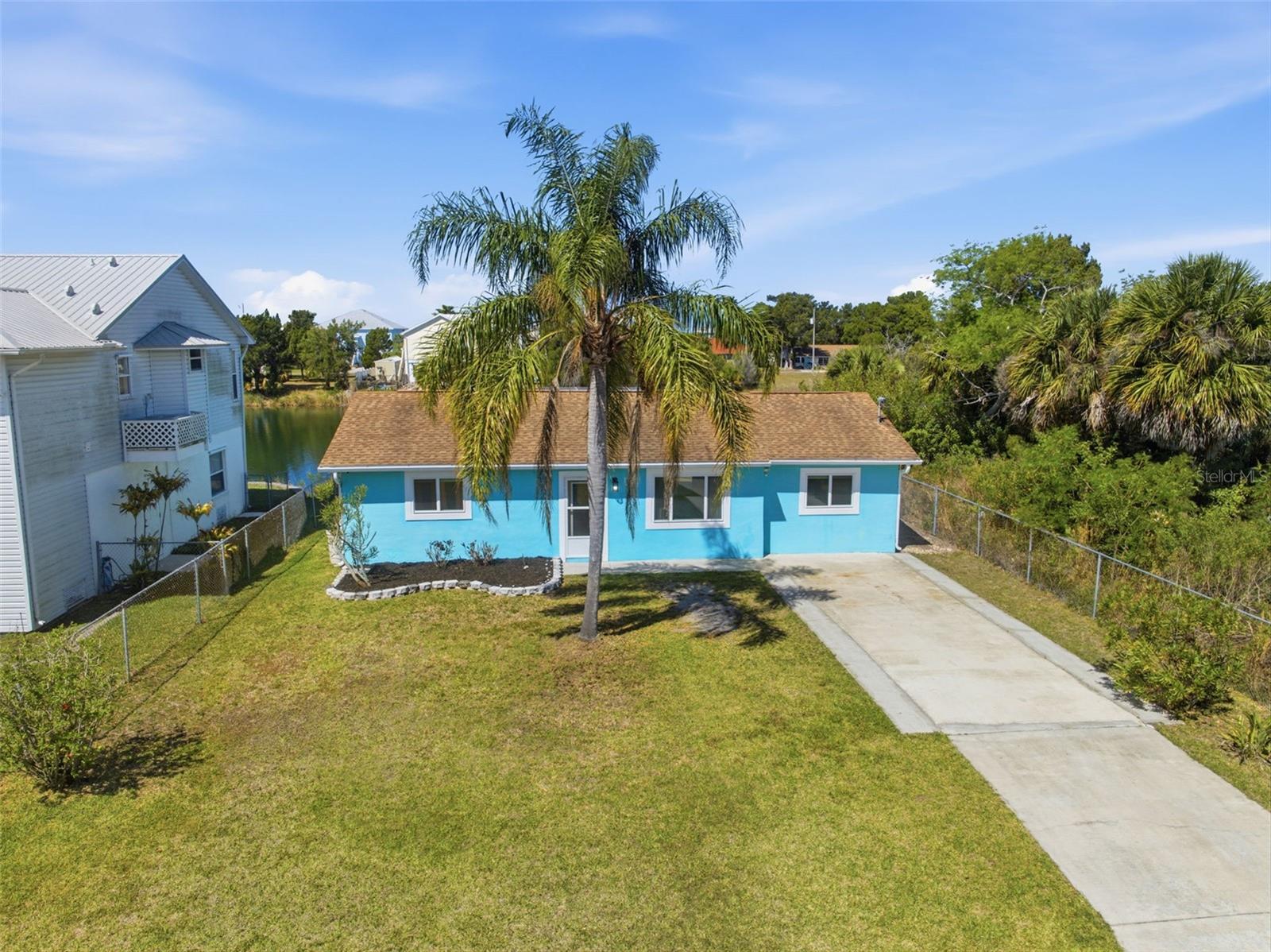 HERNANDO BEACH - Residential