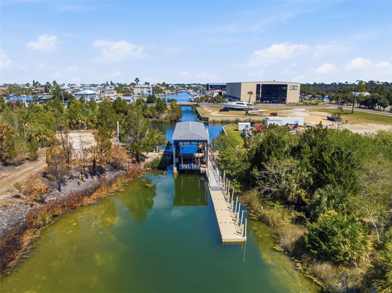 HERNANDO BEACH - Residential