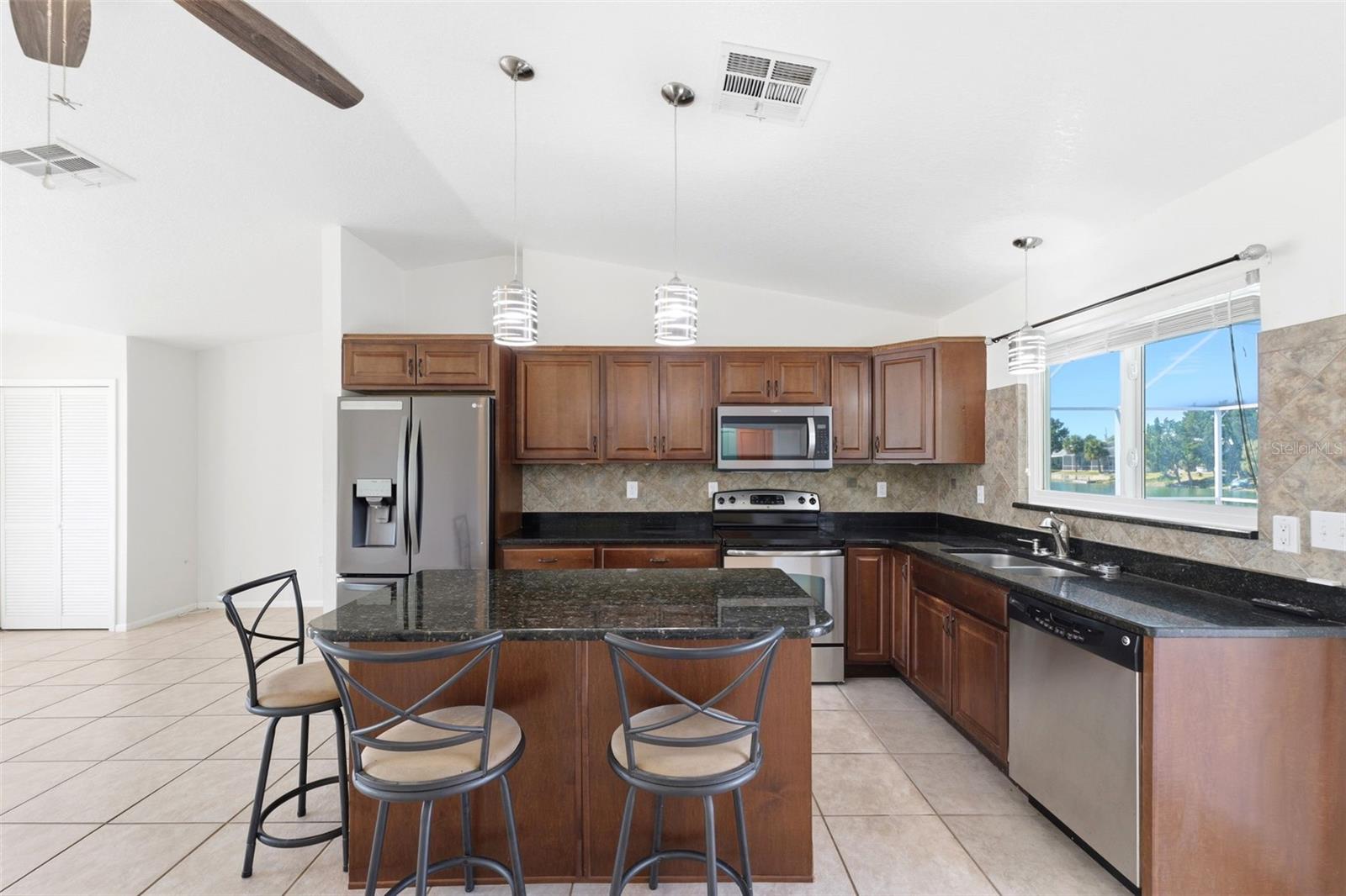 HERNANDO BEACH - Residential