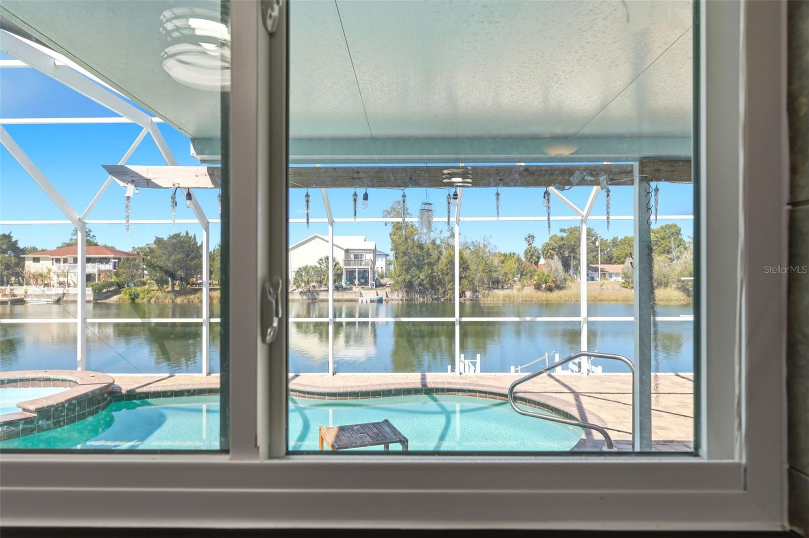 HERNANDO BEACH - Residential