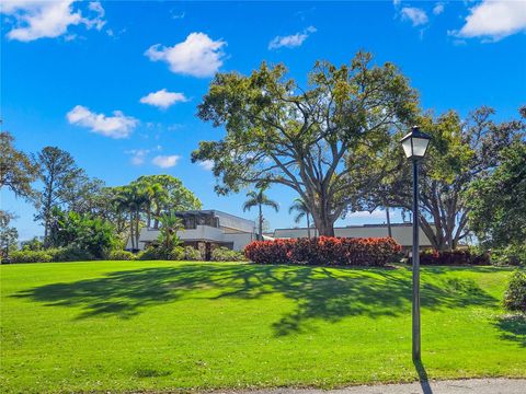 Photo of 36750 Us Highway 19 N #6-111/2043, Palm Harbor, FL 34683 (MLS # TB8465868)