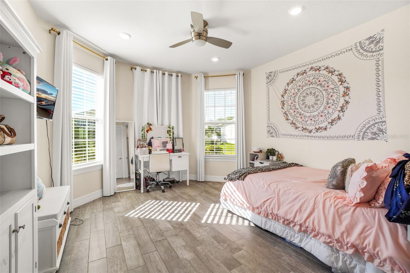 SUNSET PRESERVE PH 4 - Residential