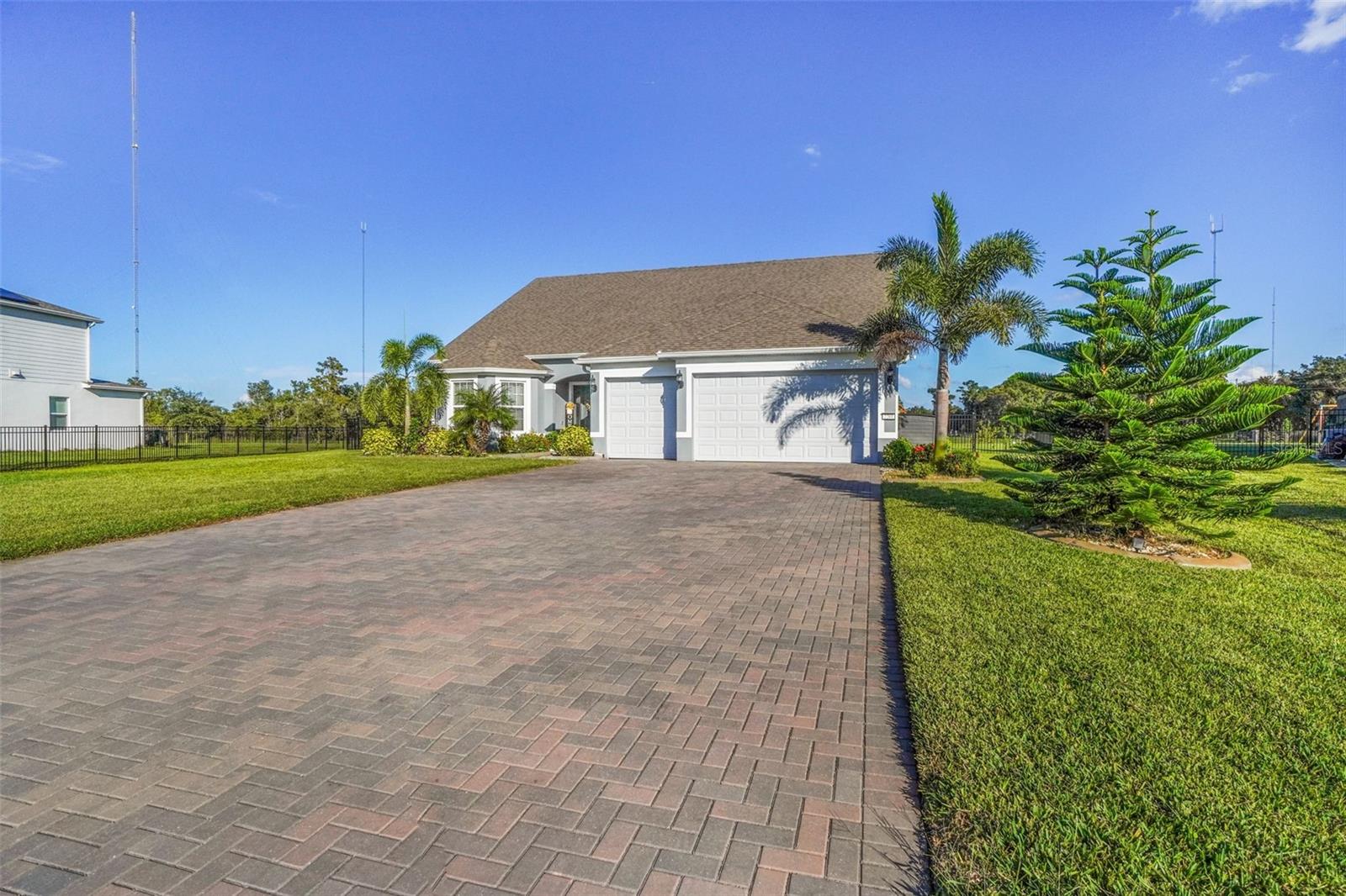 2201 WEATHERLY WAY
