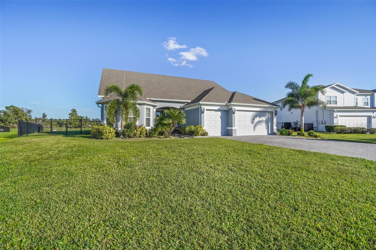2201 WEATHERLY WAY