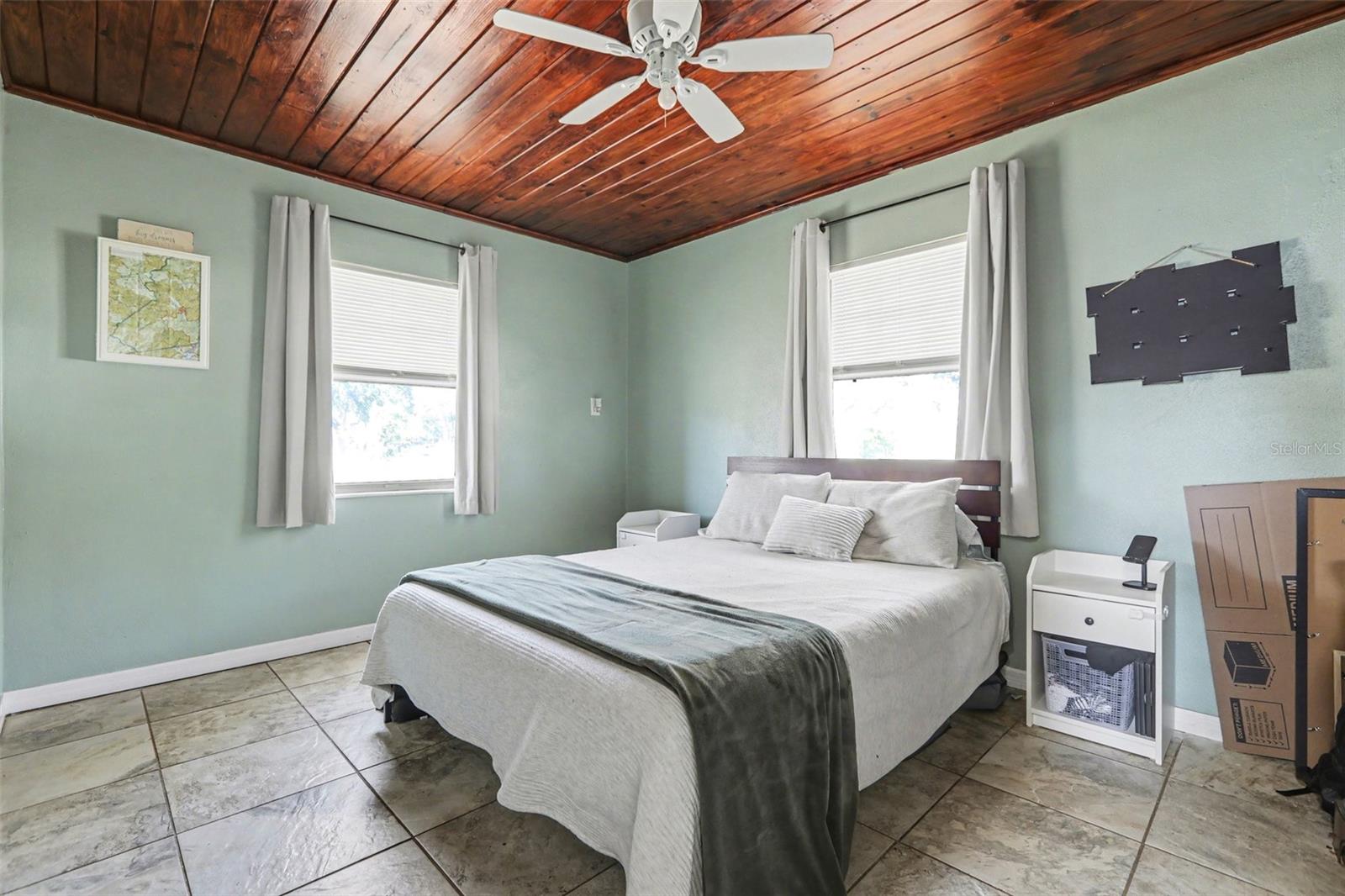 CAMPUS SHORES SUB - Residential